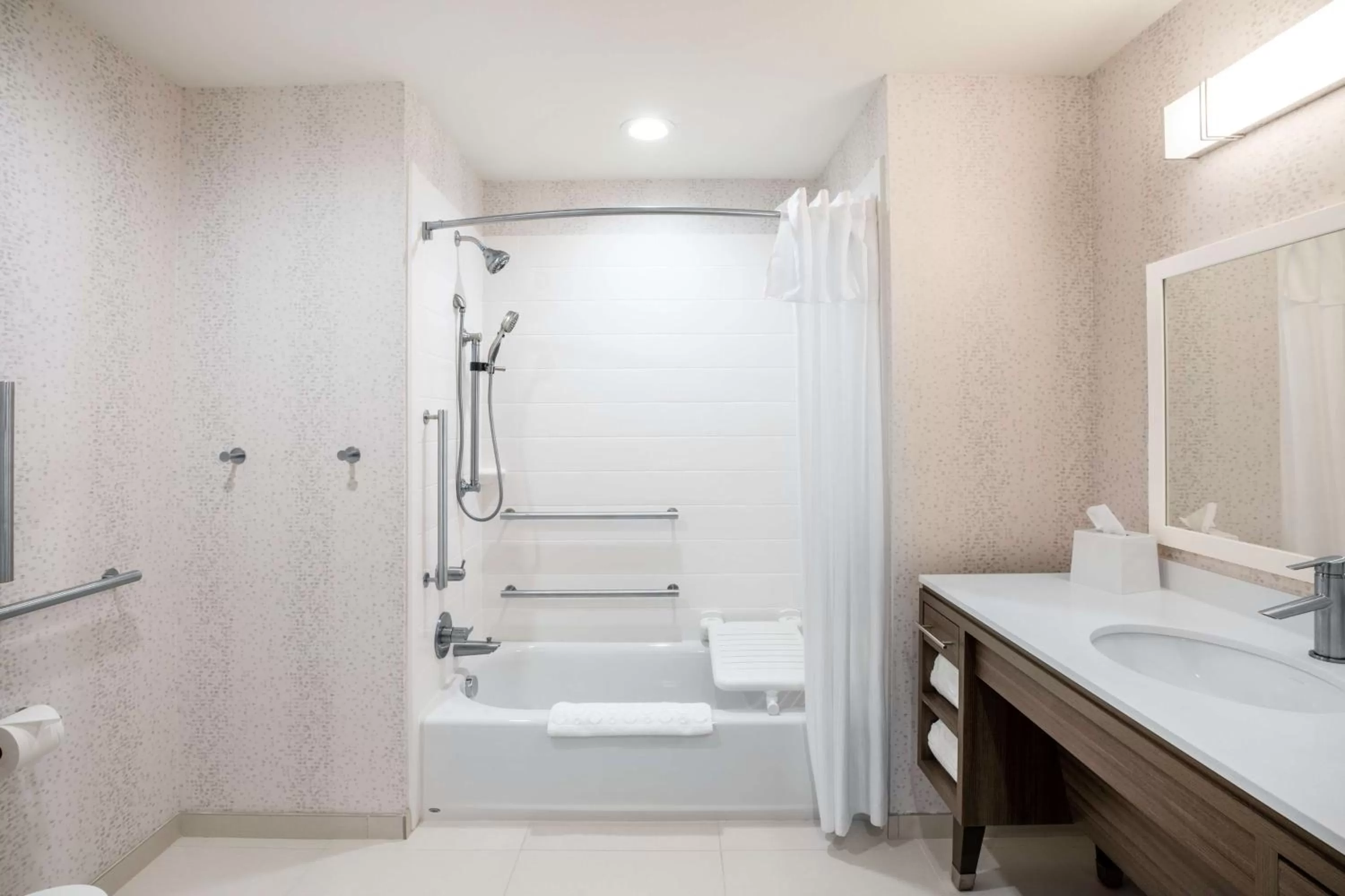 Bathroom in Home2 Suites by Hilton Houston Bush Intercontinental Airport Iah Beltway 8