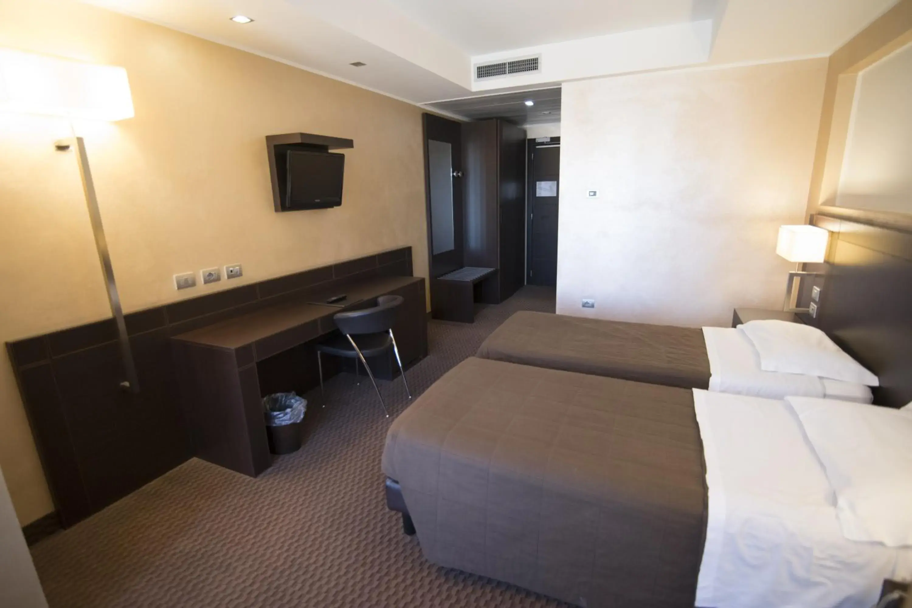 Comfort Twin Room in E' Hotel Comfort Twin Room in E' Hotel