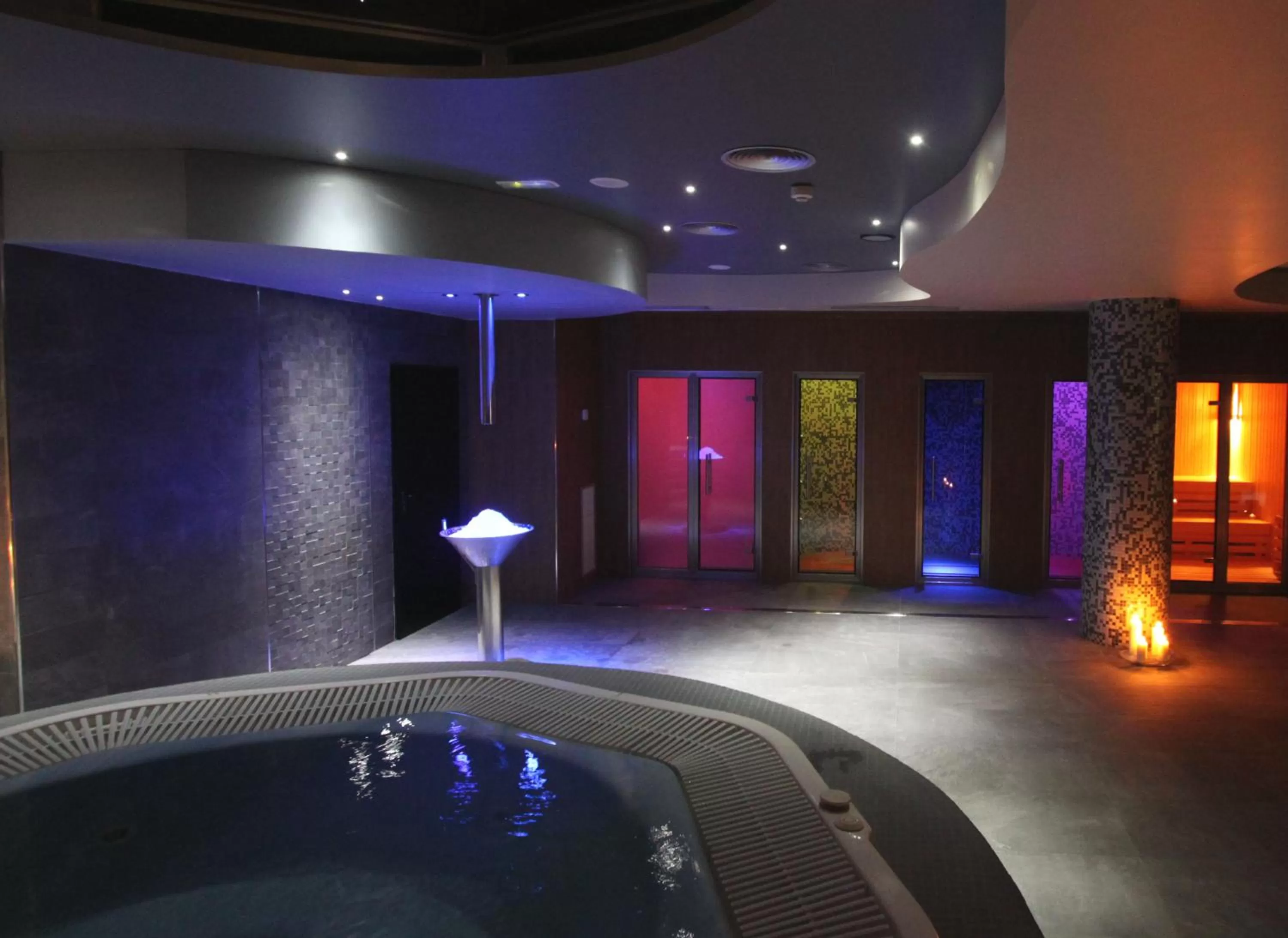 Spa and wellness centre/facilities in Hotel & Spa Real Jaca