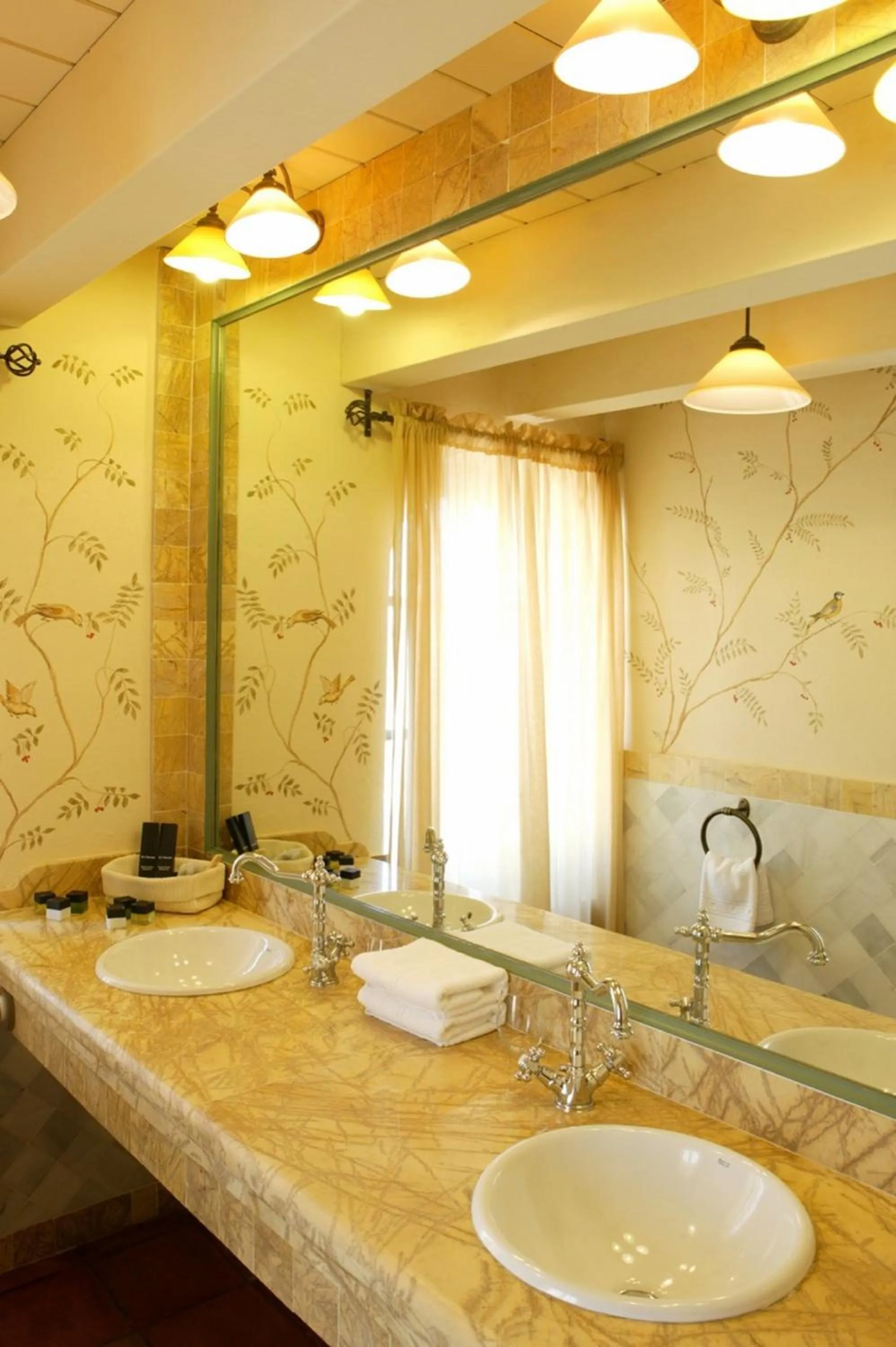 Toilet in Hacienda Montija Hotel