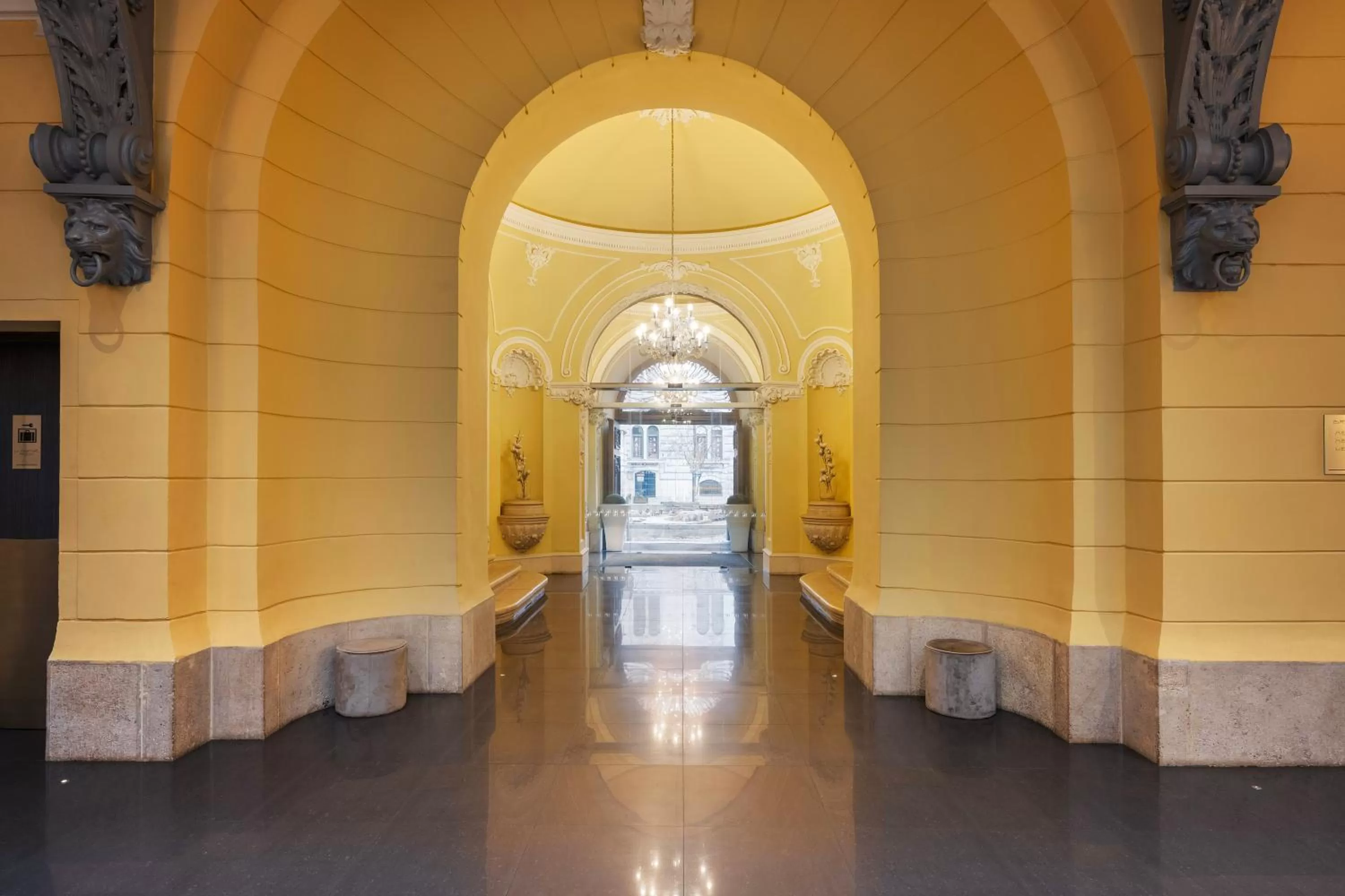 Lobby or reception in Eurostars Palazzo Zichy