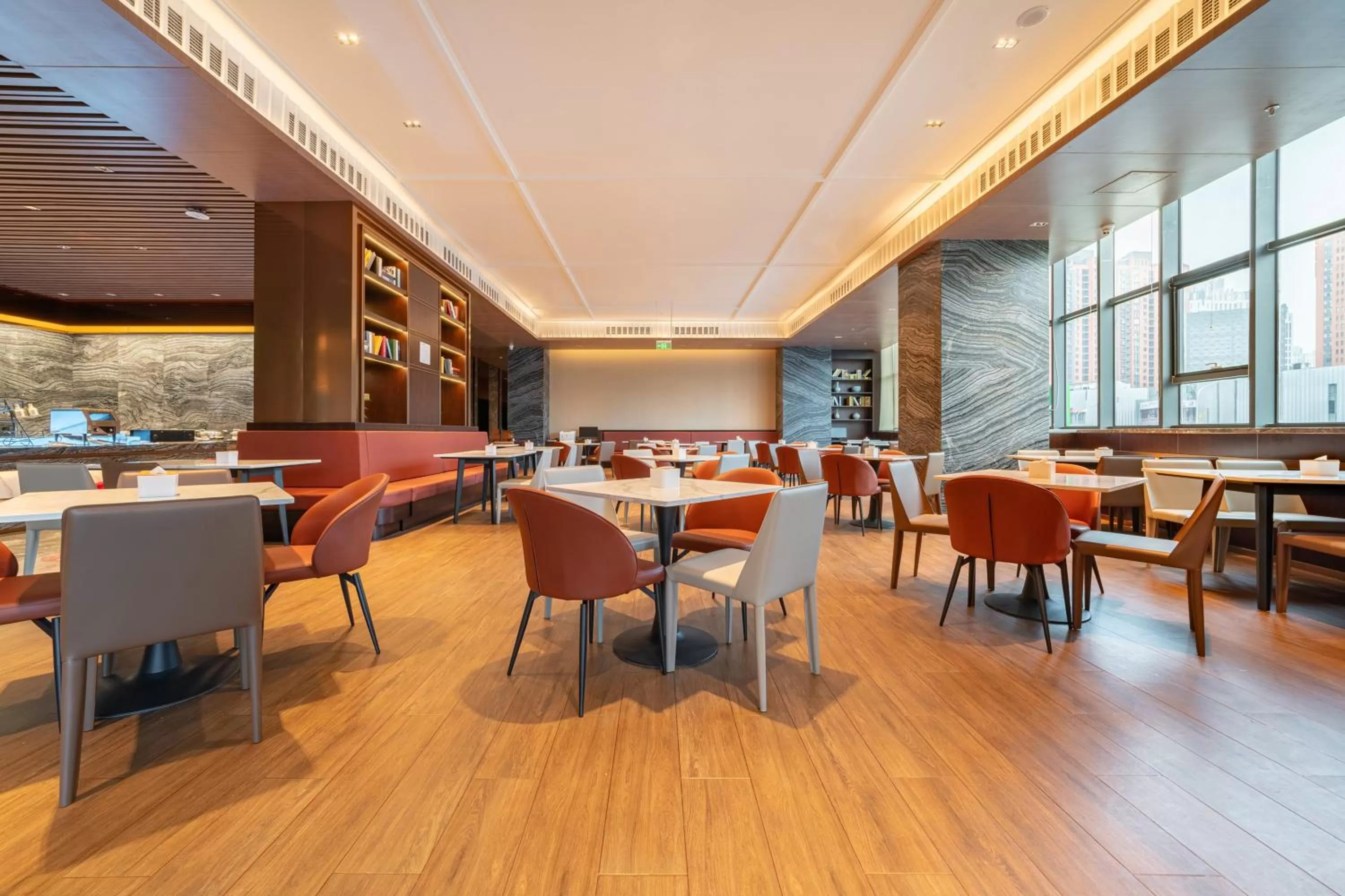 Restaurant/places to eat in Holiday Inn Express Beijing Wangjing Center by IHG