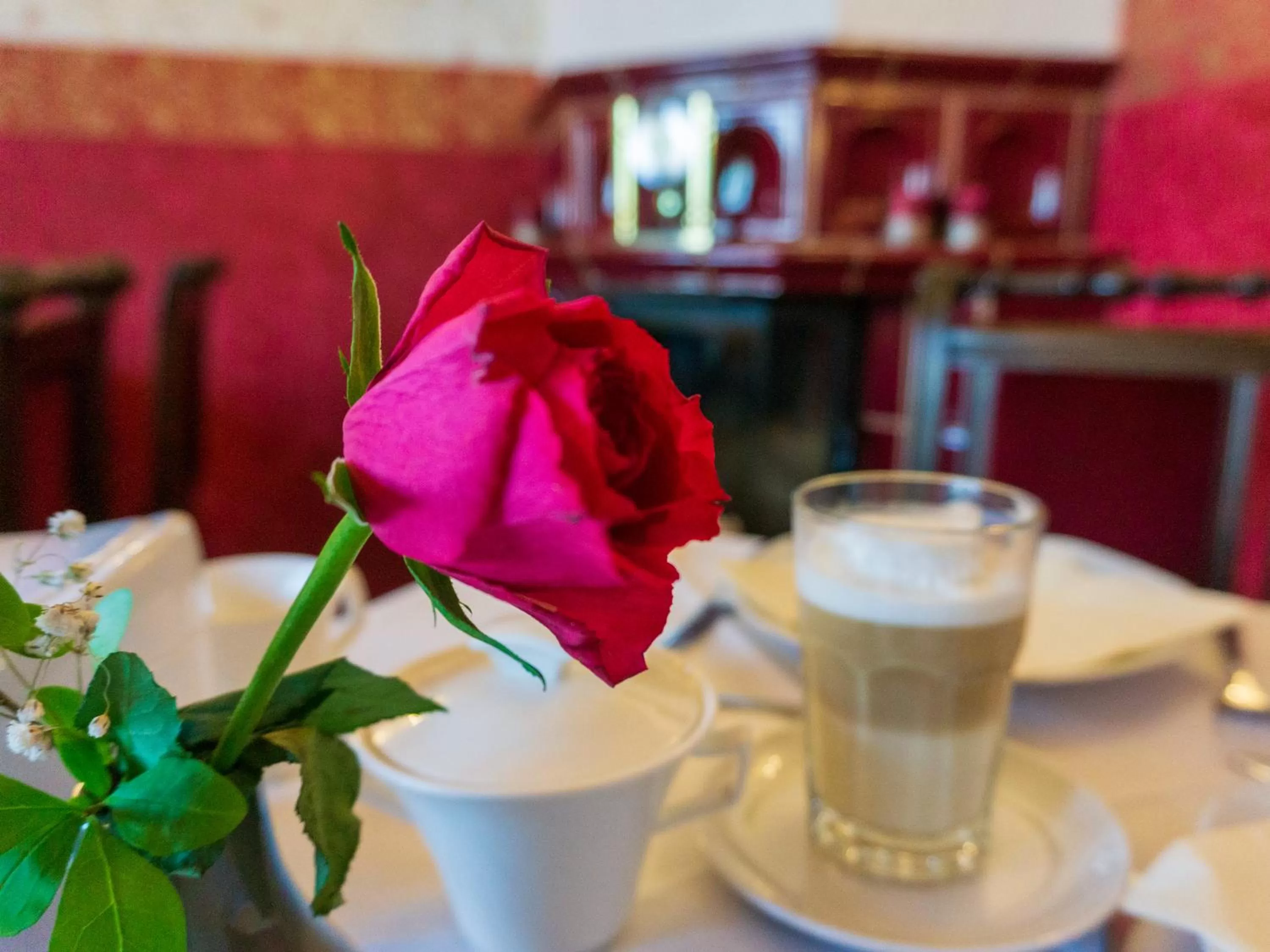 Buffet breakfast in Schlossberg-Hotel Garni