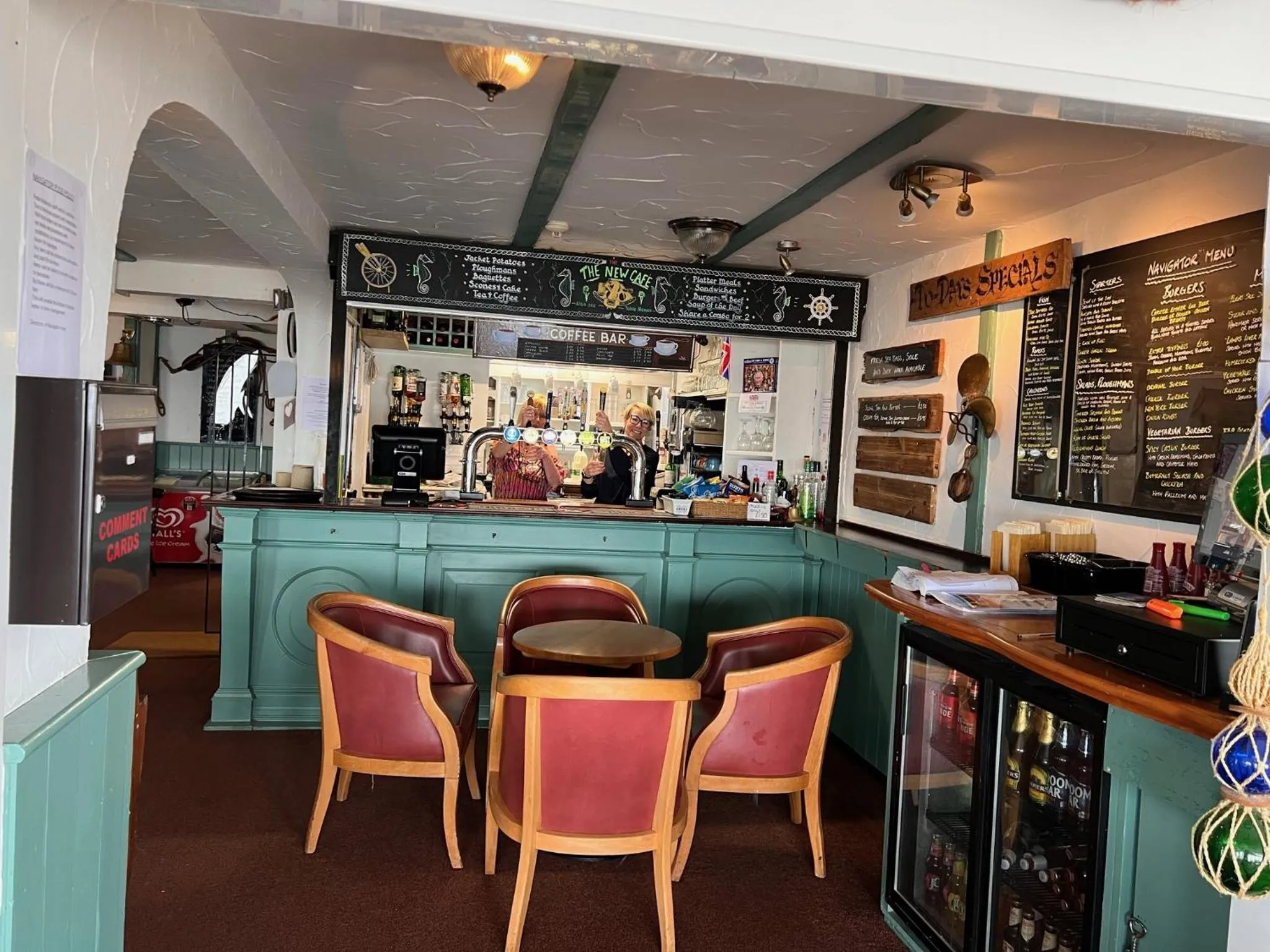 Lounge or bar in Navigator Hotel