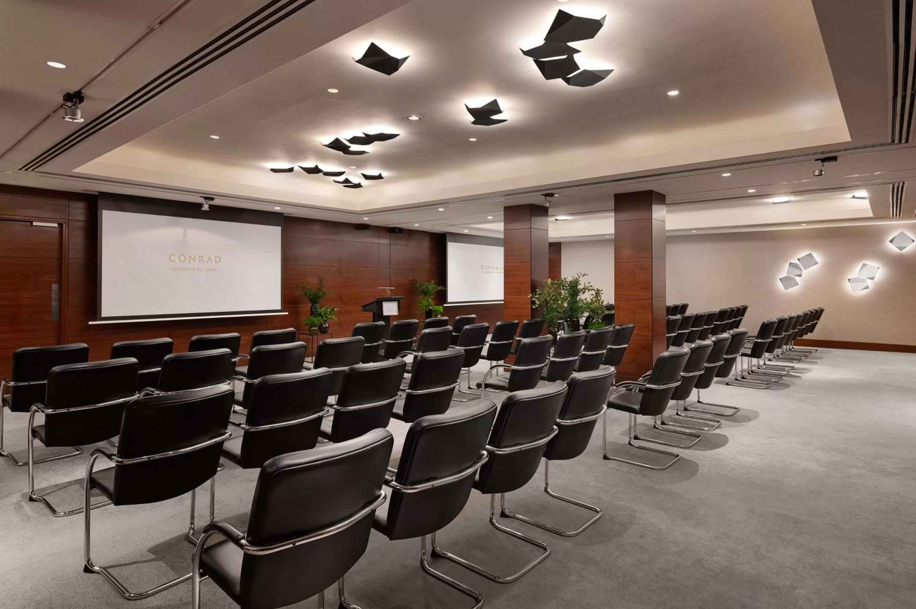 Meeting/conference room in Conrad London St James