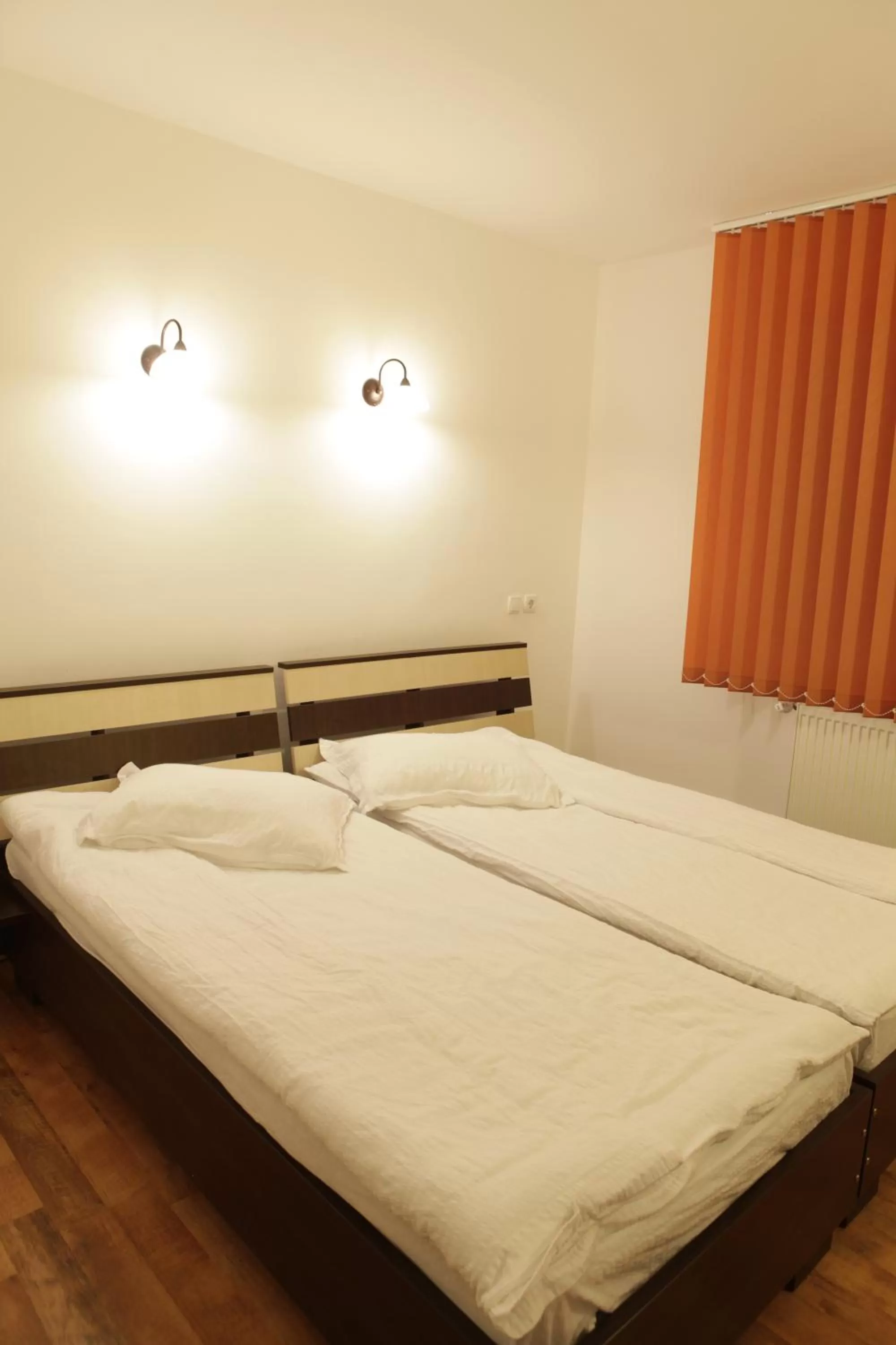 Bed in Hotel Romantik