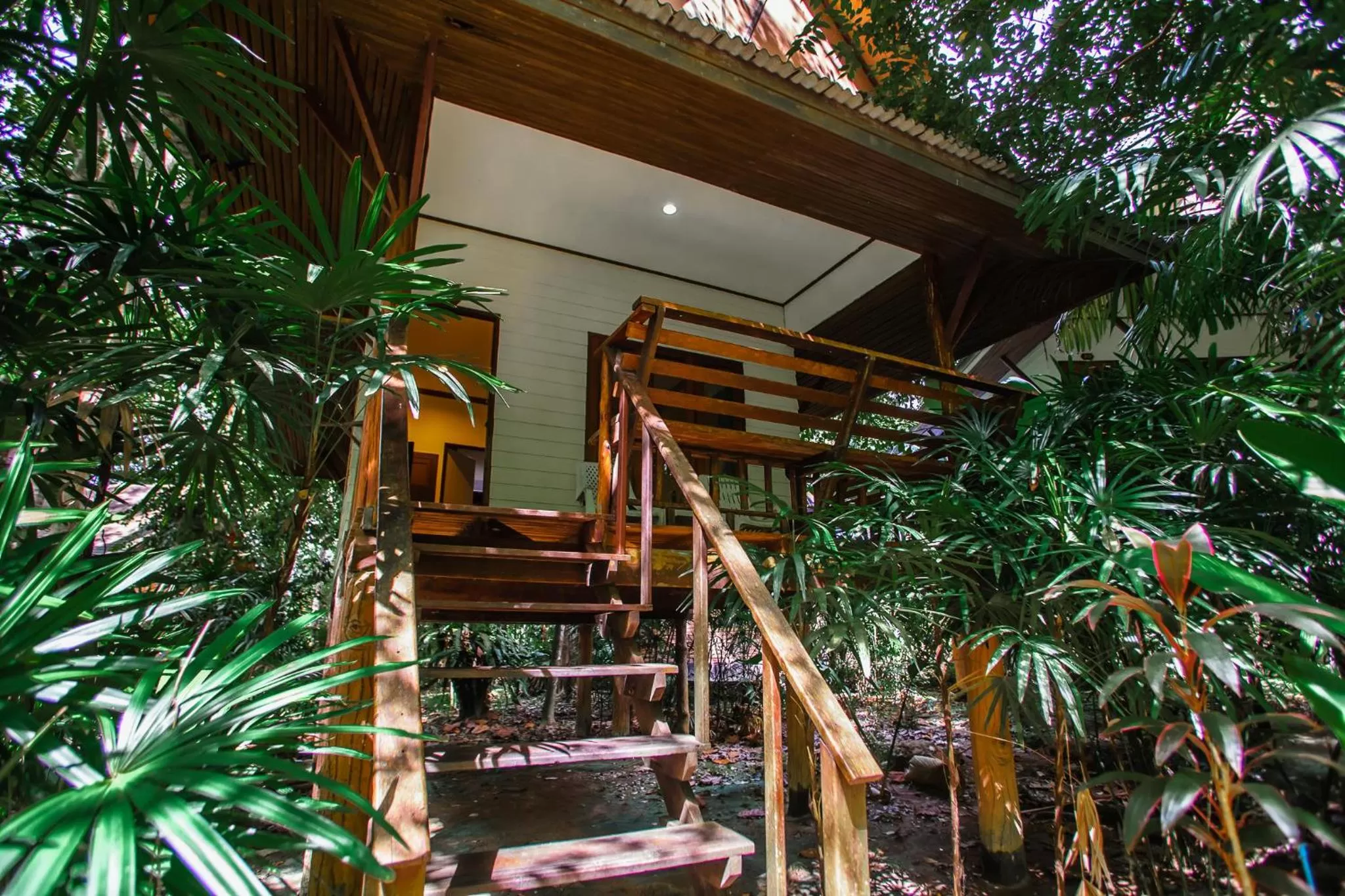 Aonang Cliff View Resort SHA Extra Plus