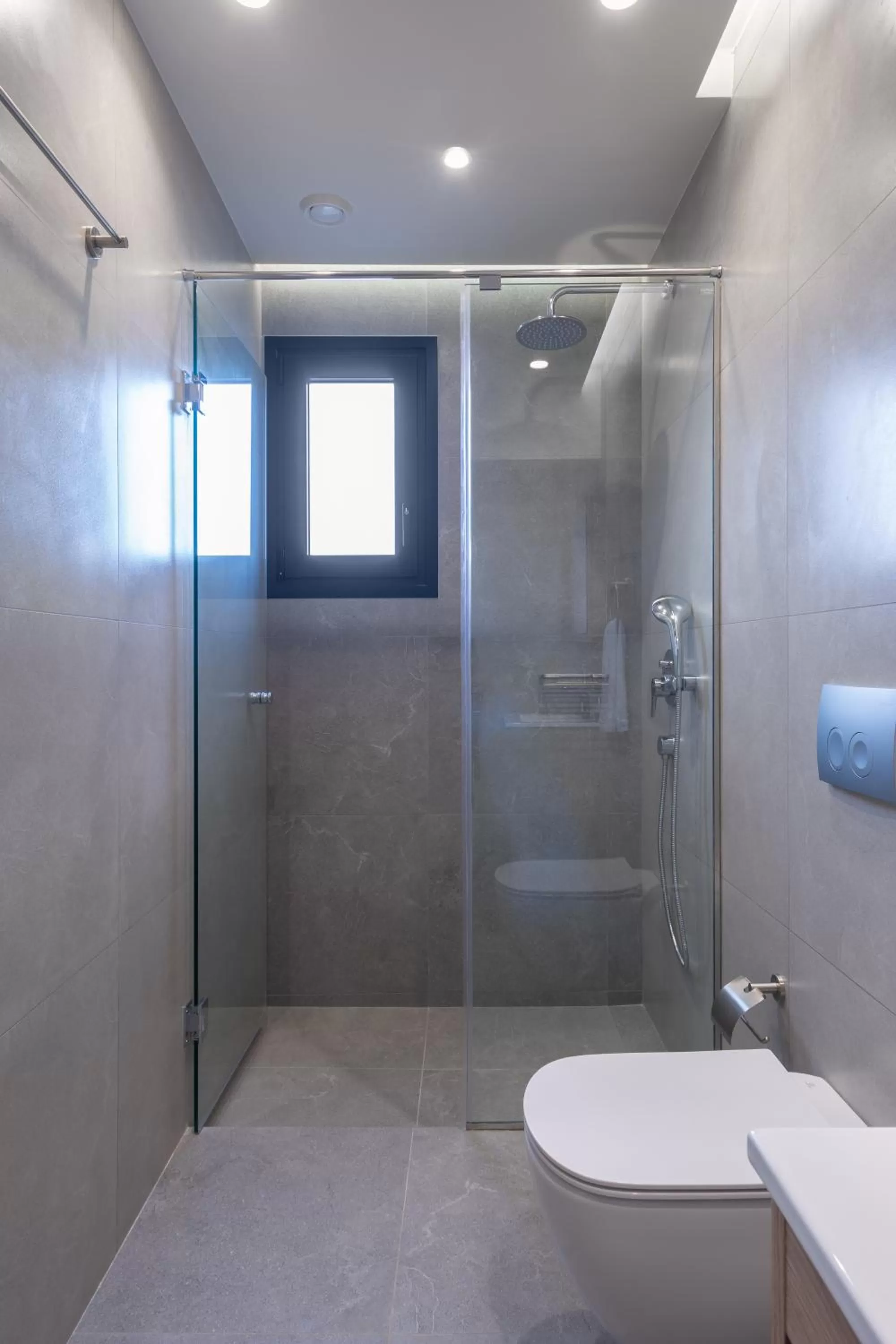 Shower in Hestia - Alexandras 38