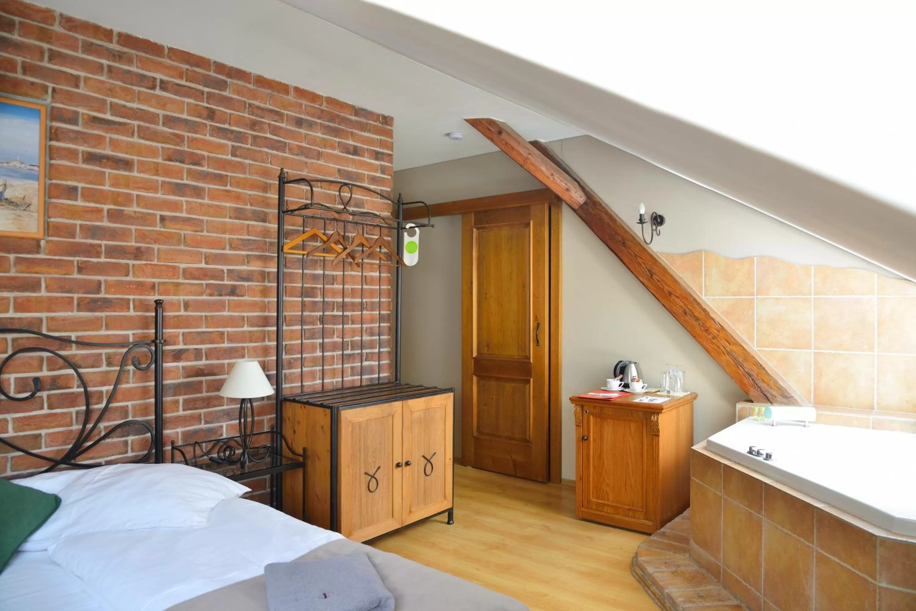 Hotel and restaurant Via Ironia