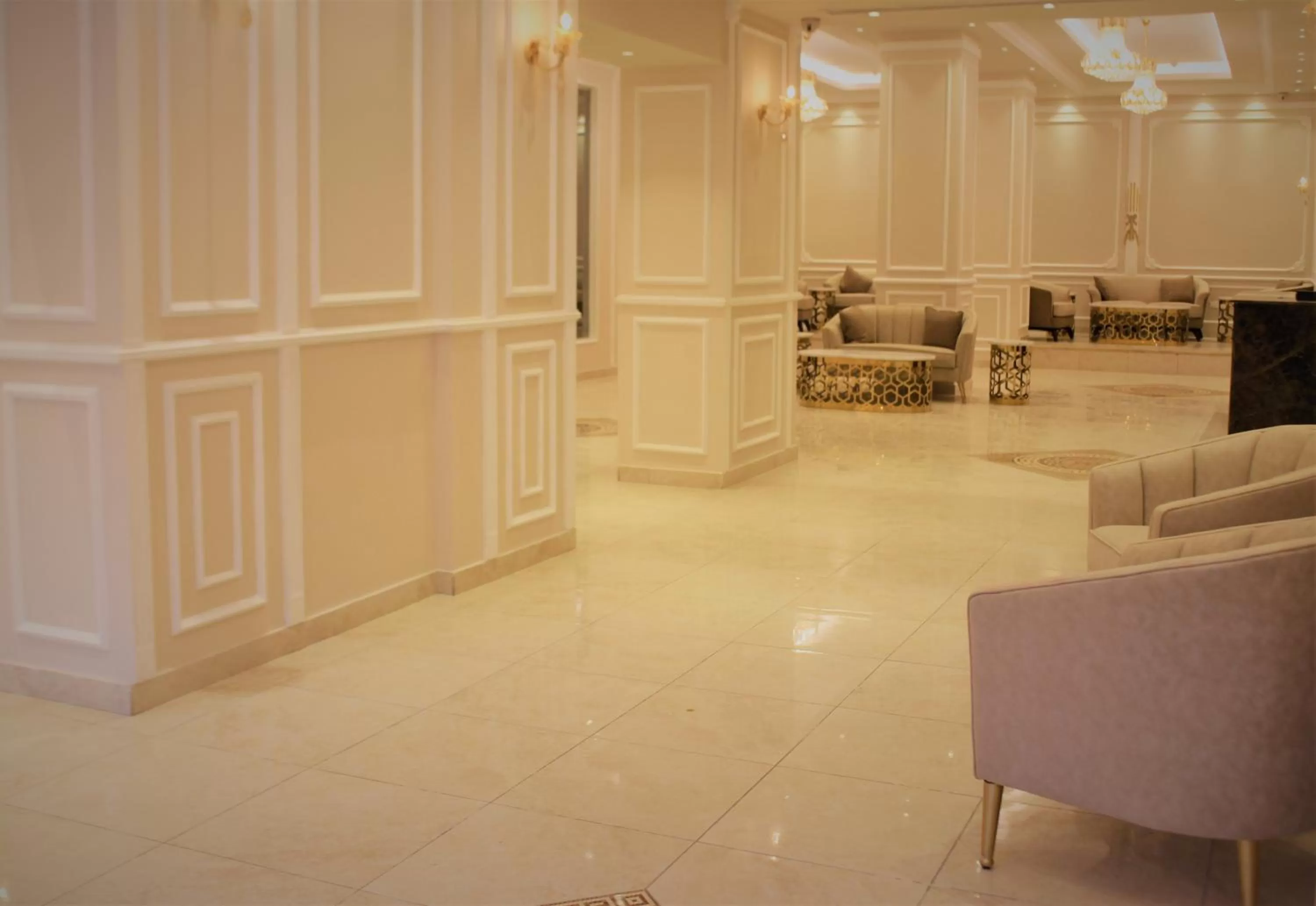 Lobby or reception in New MerryLand Hotel