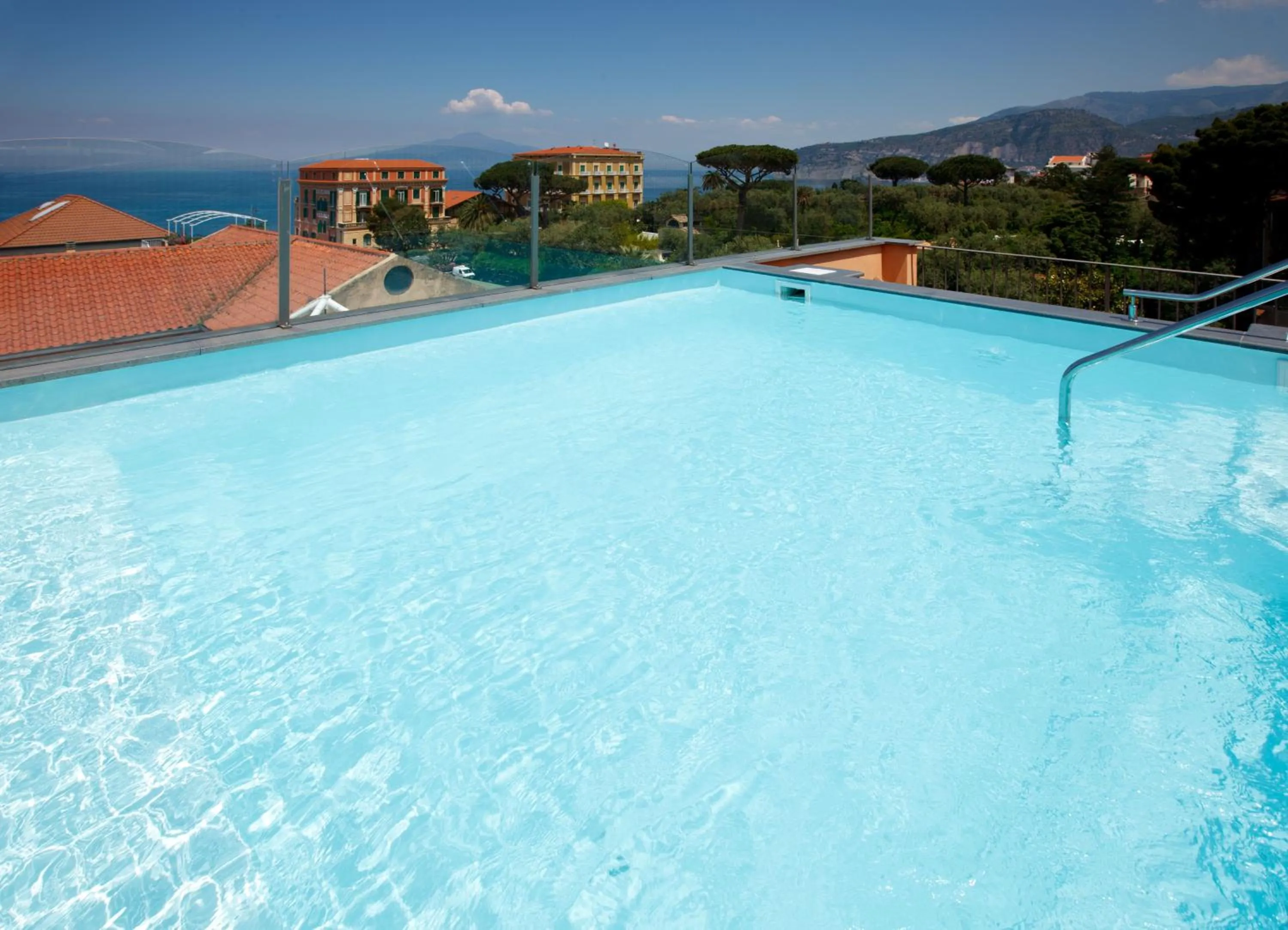 Swimming pool in Hotel Palazzo Guardati