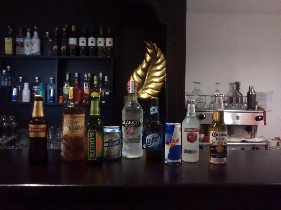 Alcoholic drinks, Lounge/Bar in Hotel Cafe Plaza