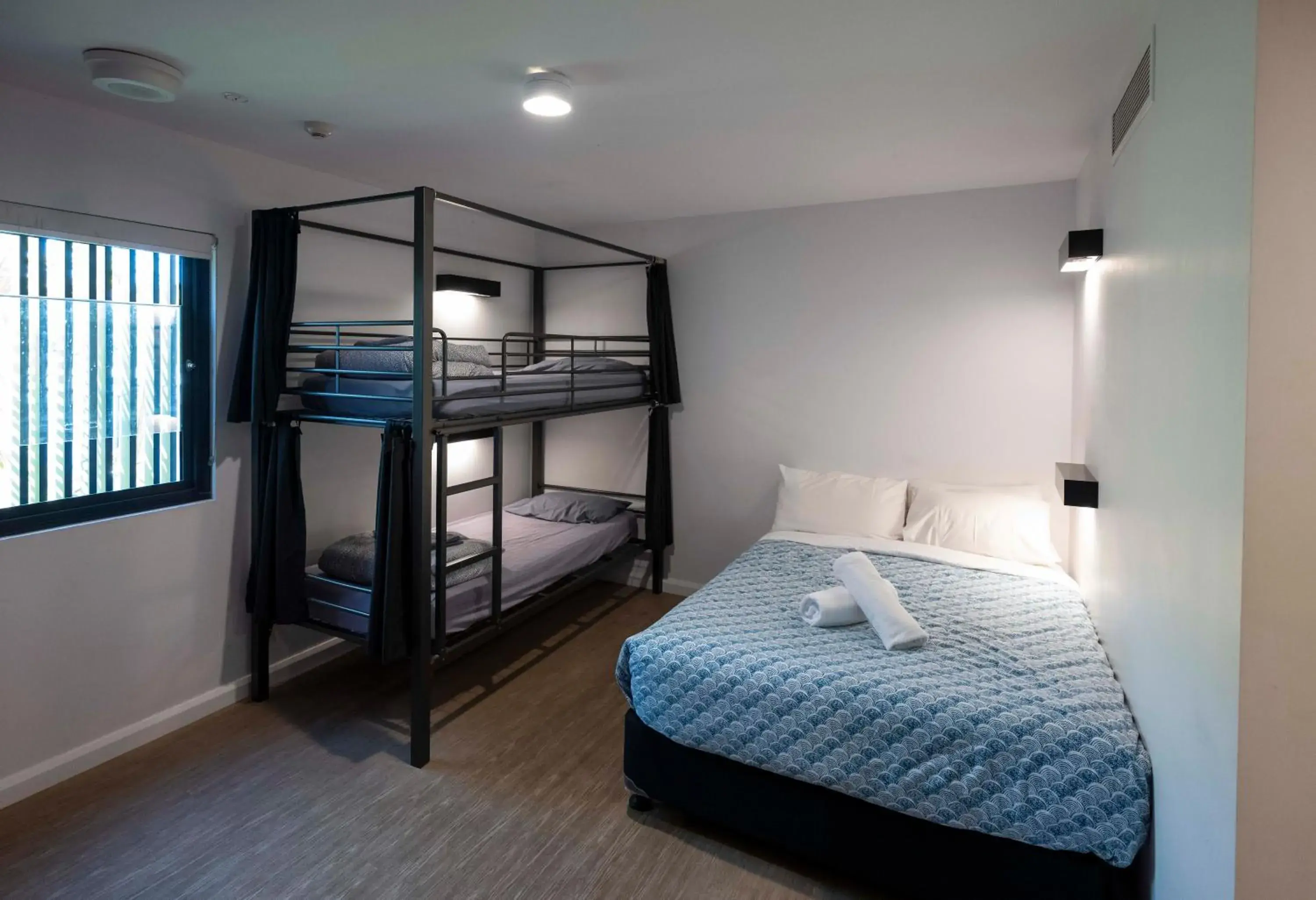 Double Plus Two with Ensuite in YHA Byron Bay Double Plus Two with Ensuite in YHA Byron Bay