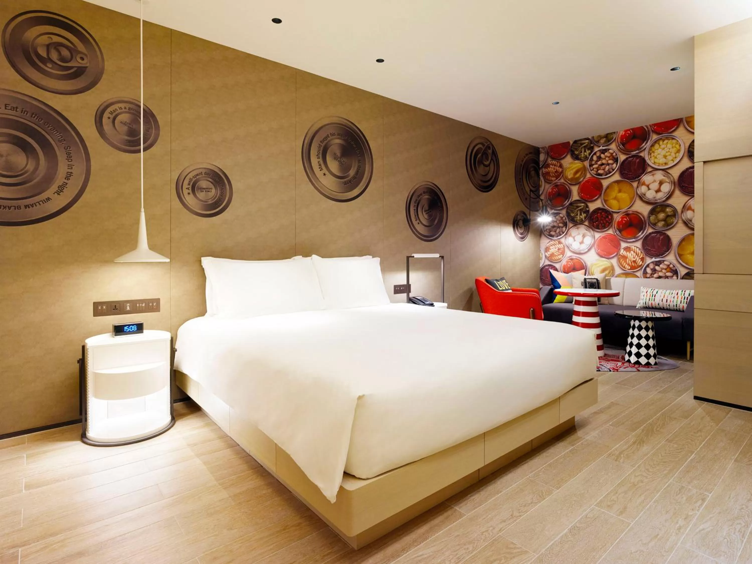Photo of the whole room, Bed in Hotel Indigo Kaohsiung Central Park by IHG