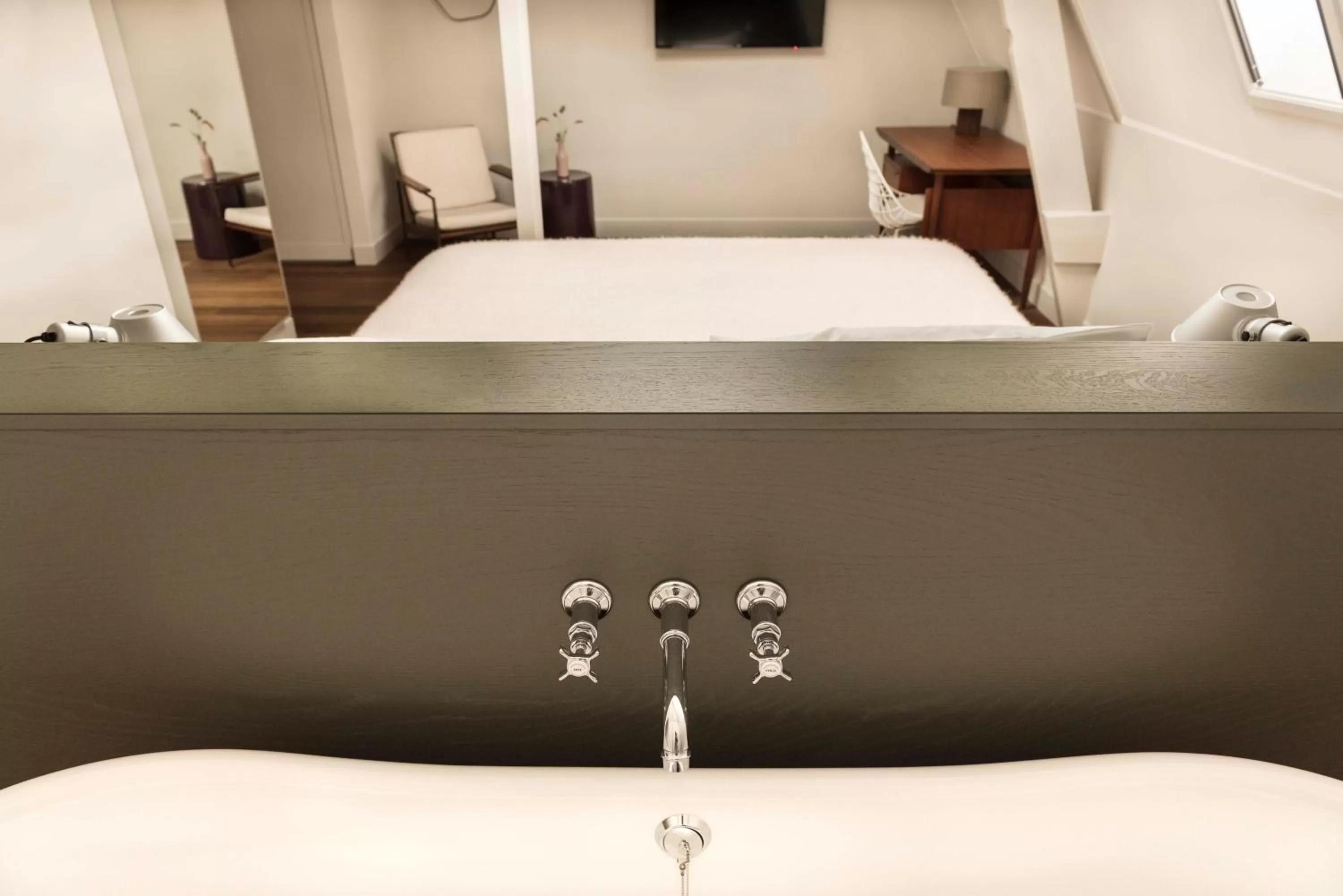 Photo of the whole room, Bed in Boutique Hotel Weesp