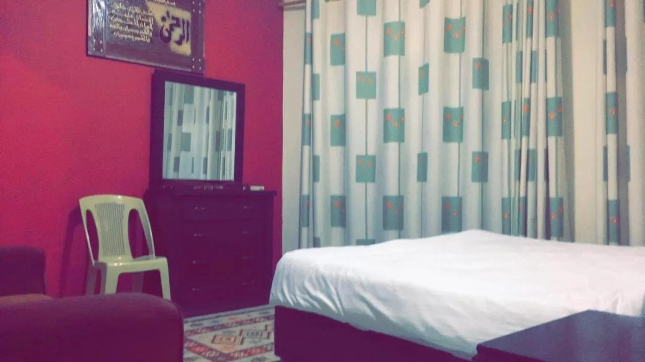 Bed in Al Tawheed Hotel Apartments