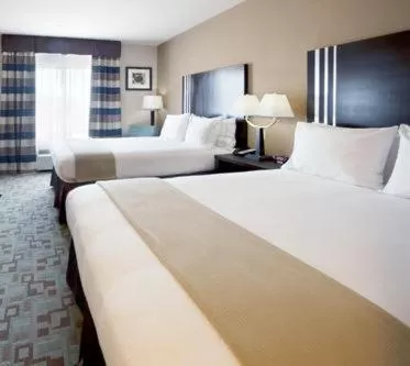Bed in Holiday Inn Express Hotel & Suites Houston NW Beltway 8-West Road by IHG