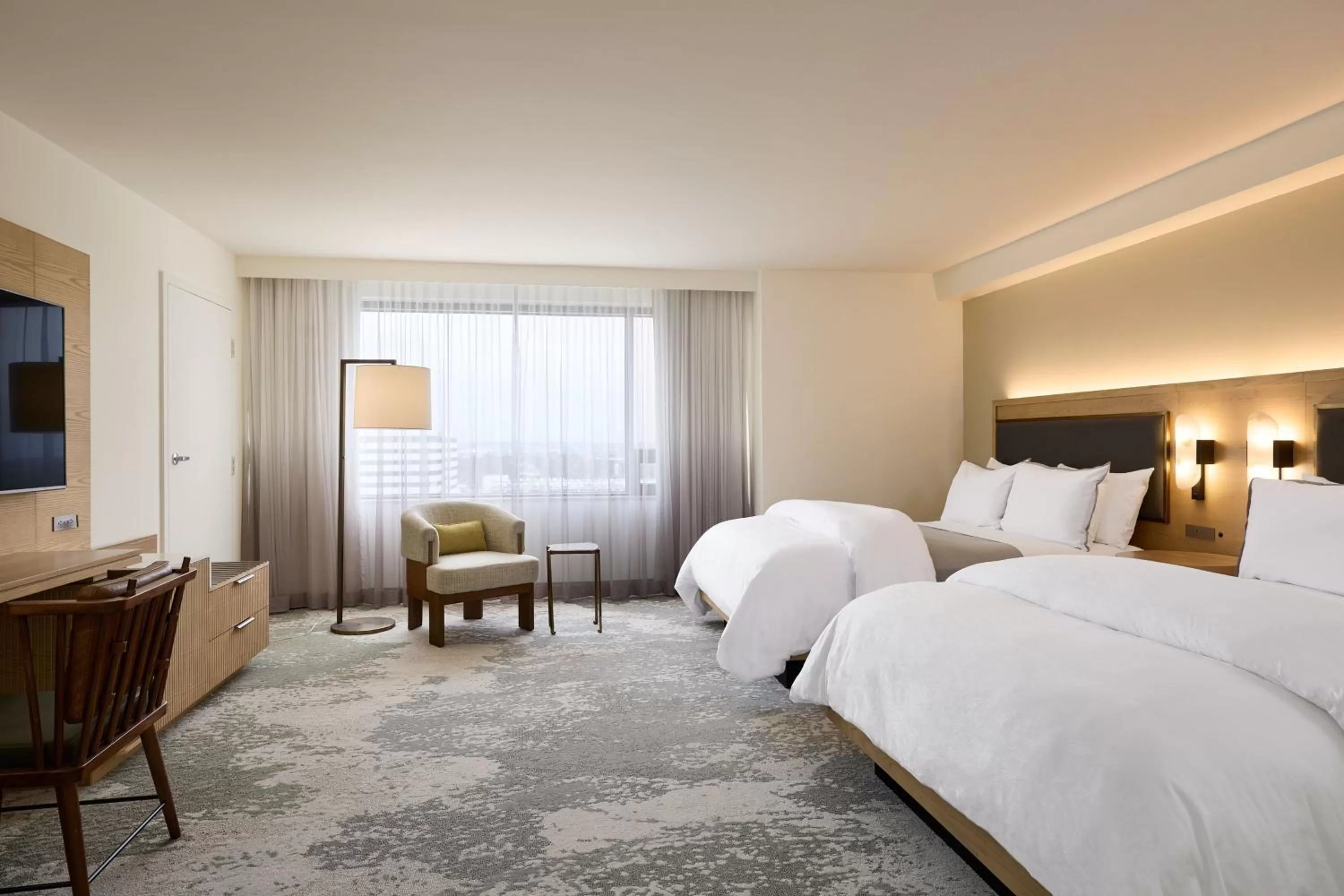 Photo of the whole room, Bed in The Westin Los Angeles Airport