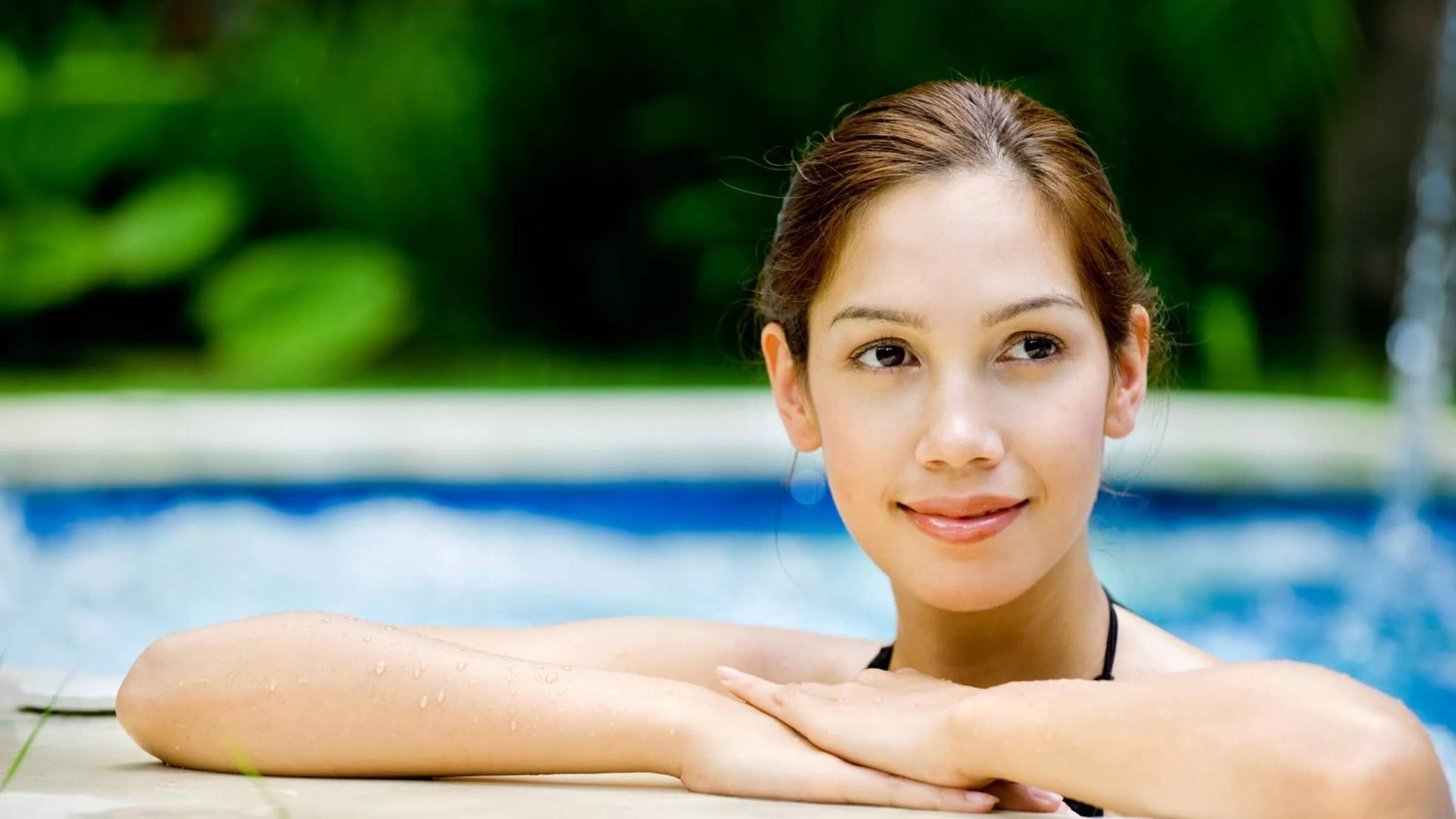 Swimming pool in Hotel Villa Laurus