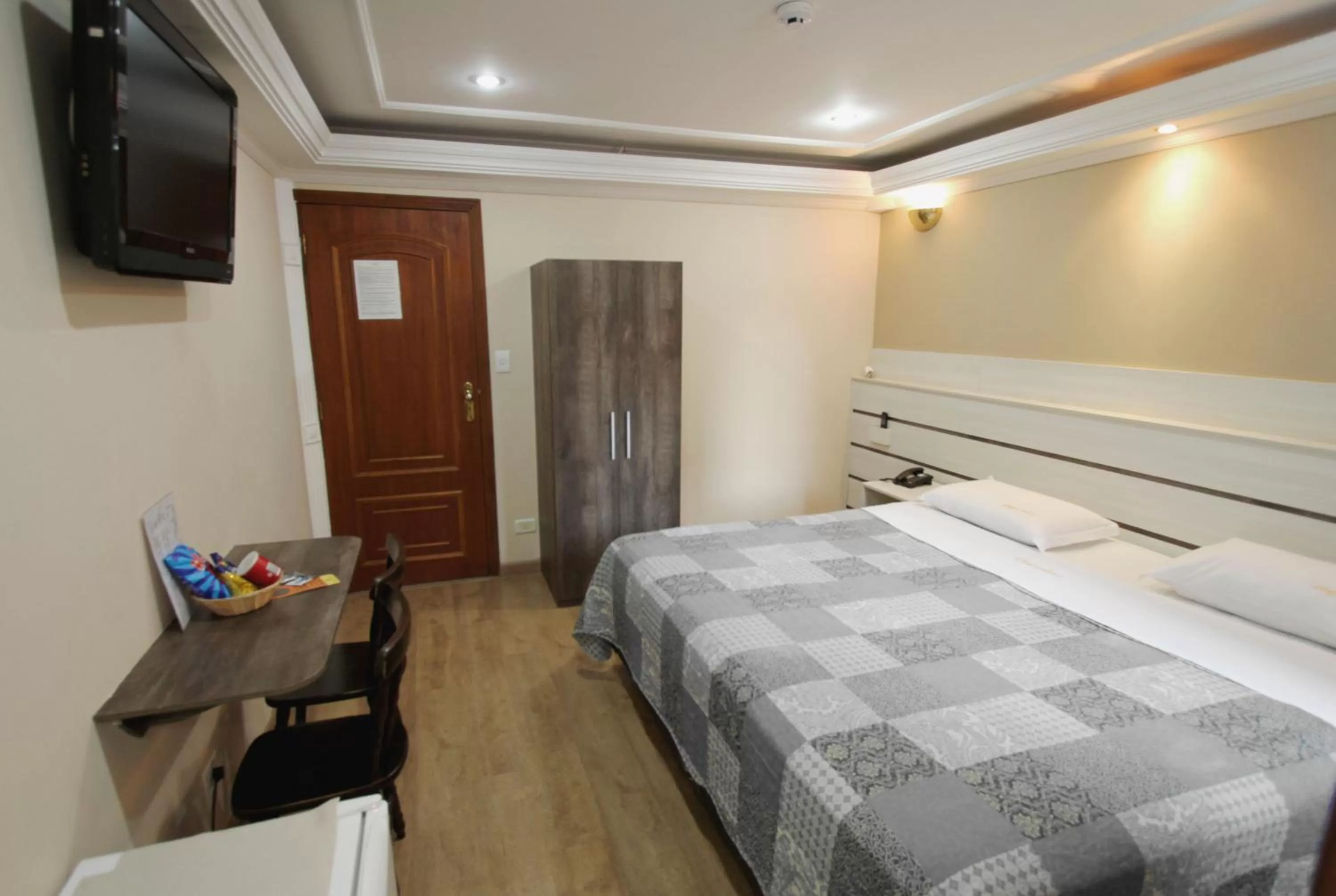 Bedroom in Gran Chevalier Hotel