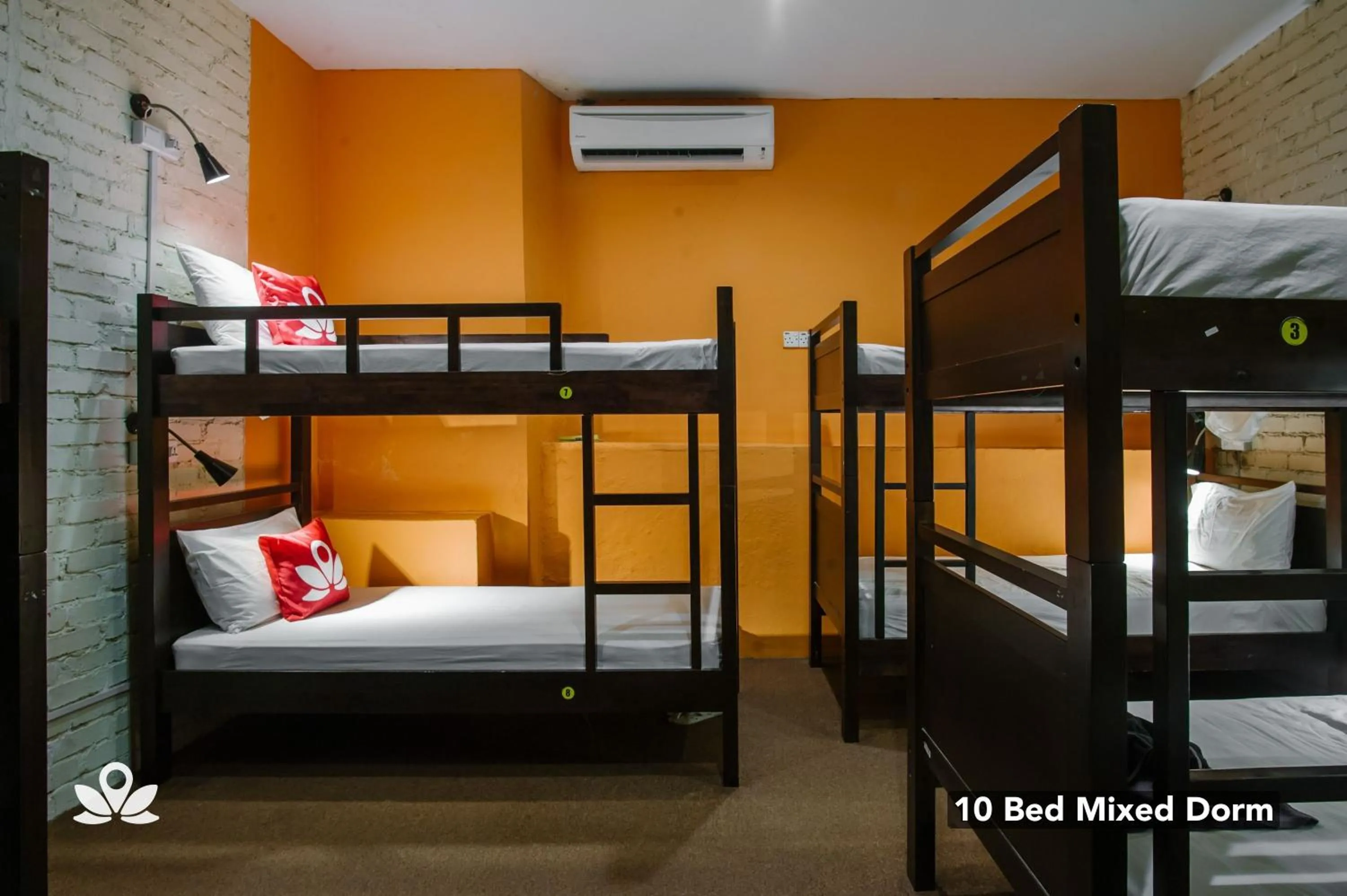 bunk bed, Bed in The Explorers Guesthouse and Hostel