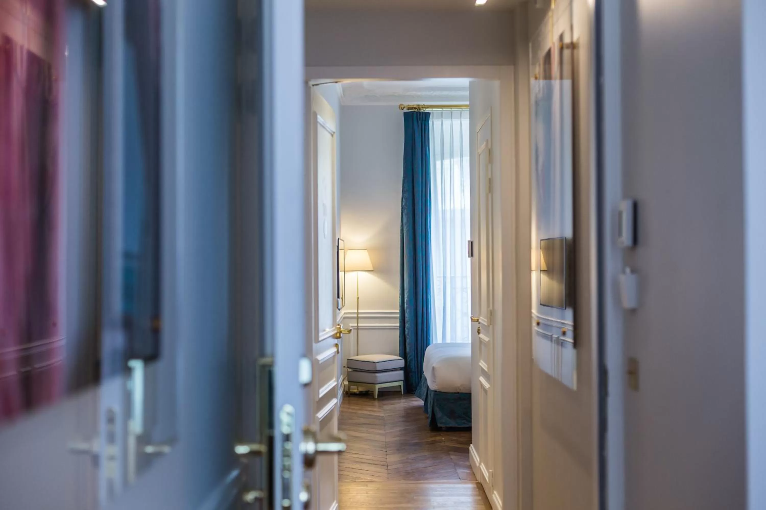 Bedroom in Hôtel Alfred Sommier