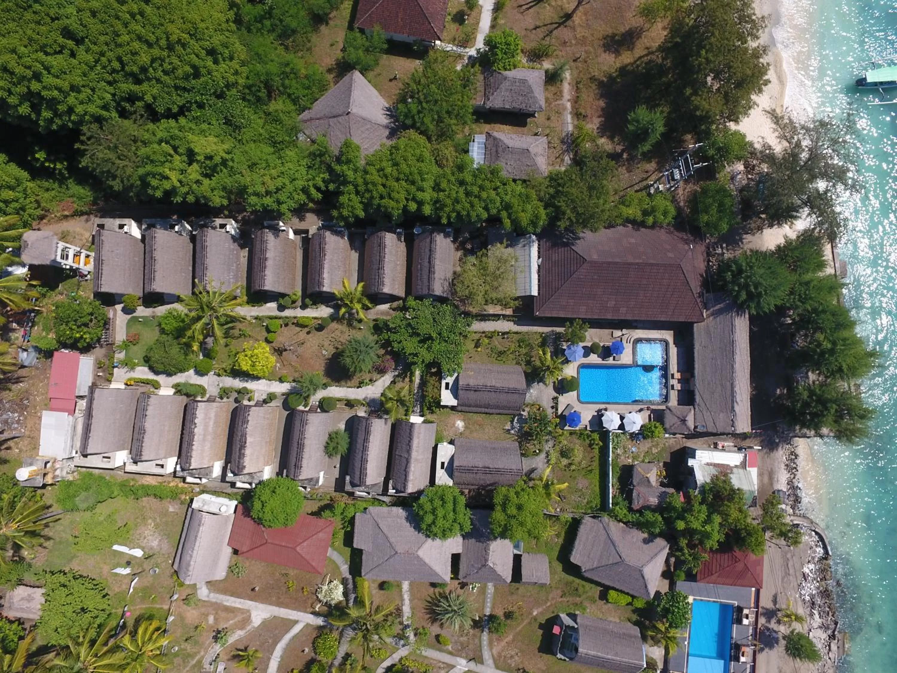 Bird's-eye View in Sandy Beach Bungalows