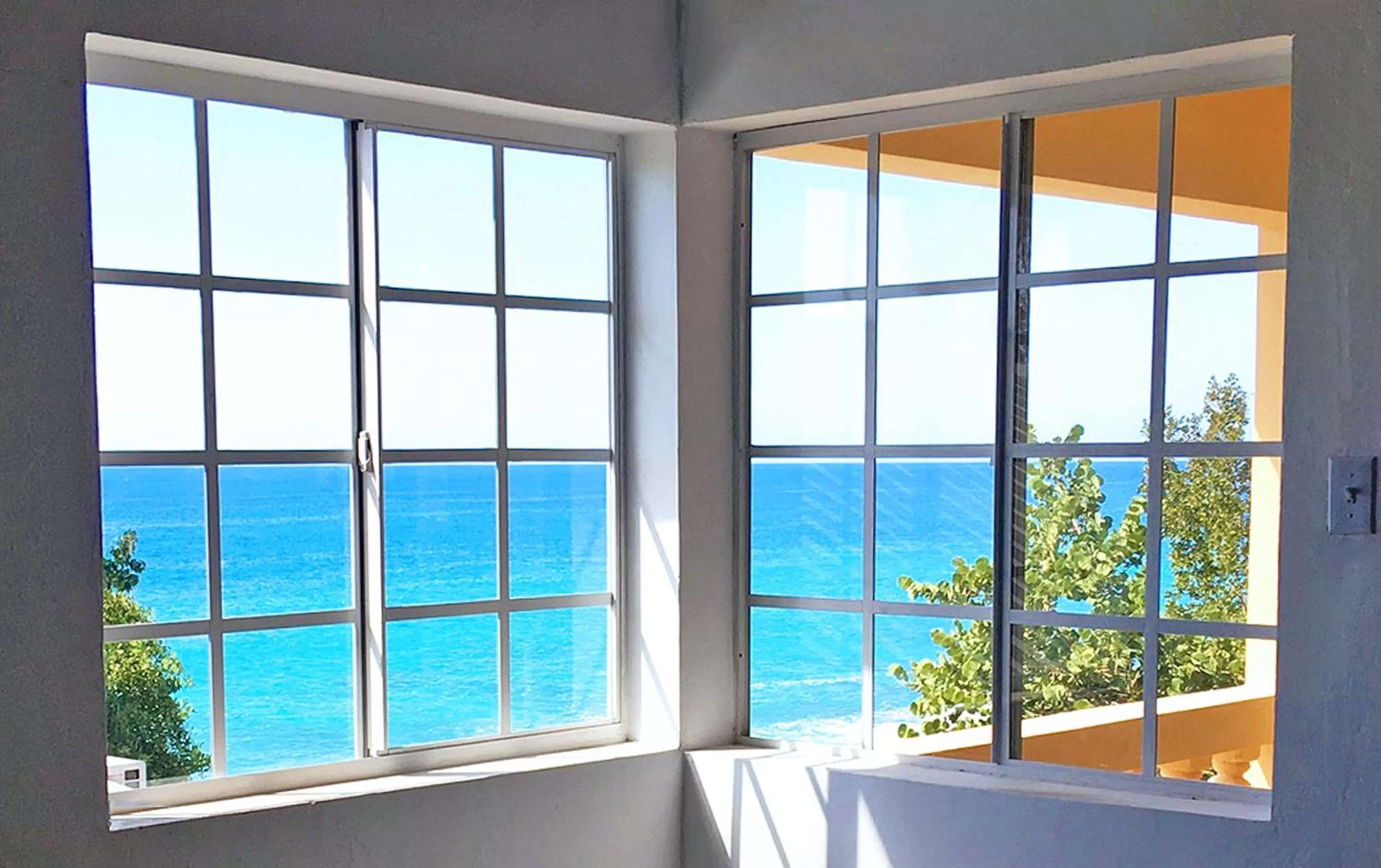 Sea view in The Westender Inn