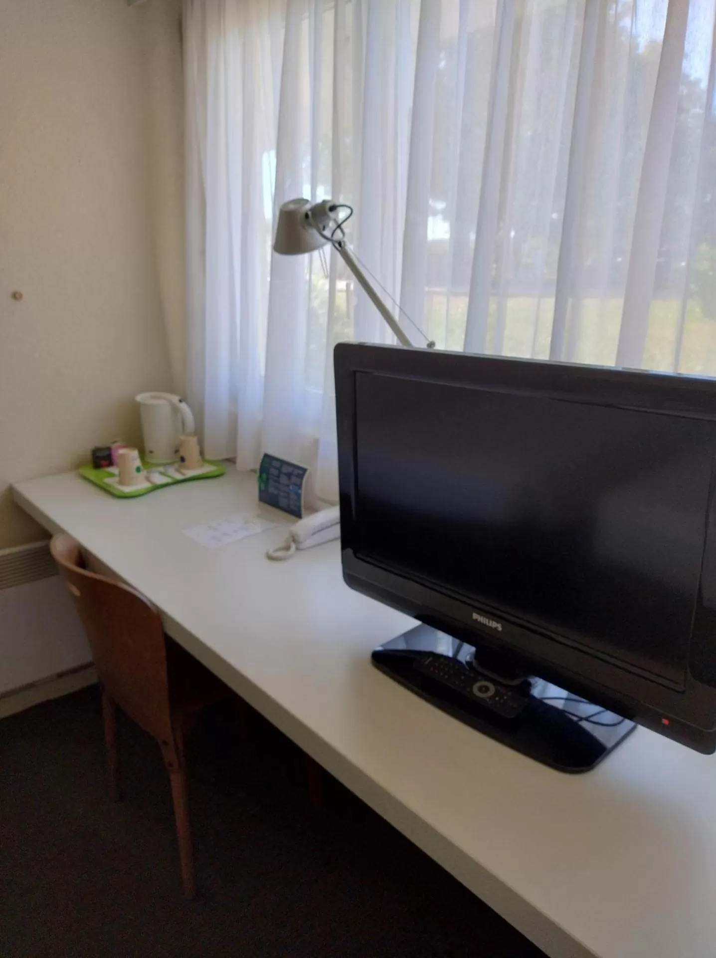 Bedroom in Hotel Campanile Besançon Nord Ecole Valentin