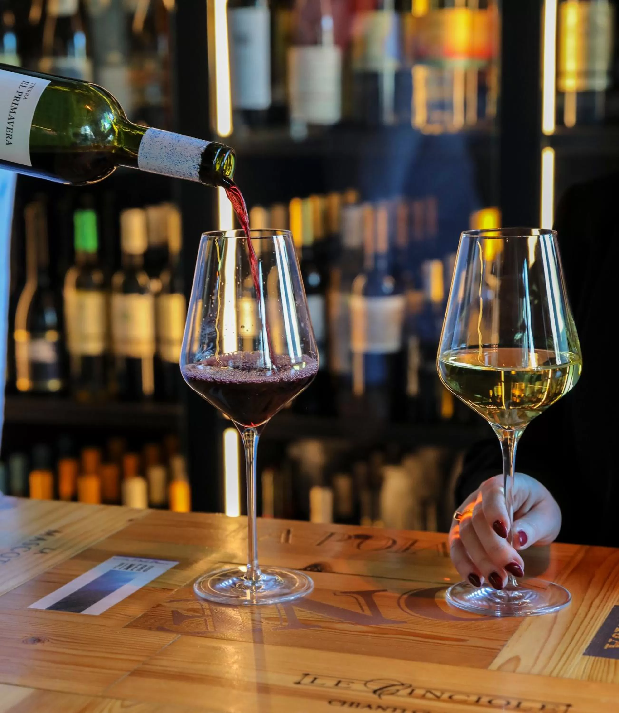 Alcoholic drinks in Carbon Hotel