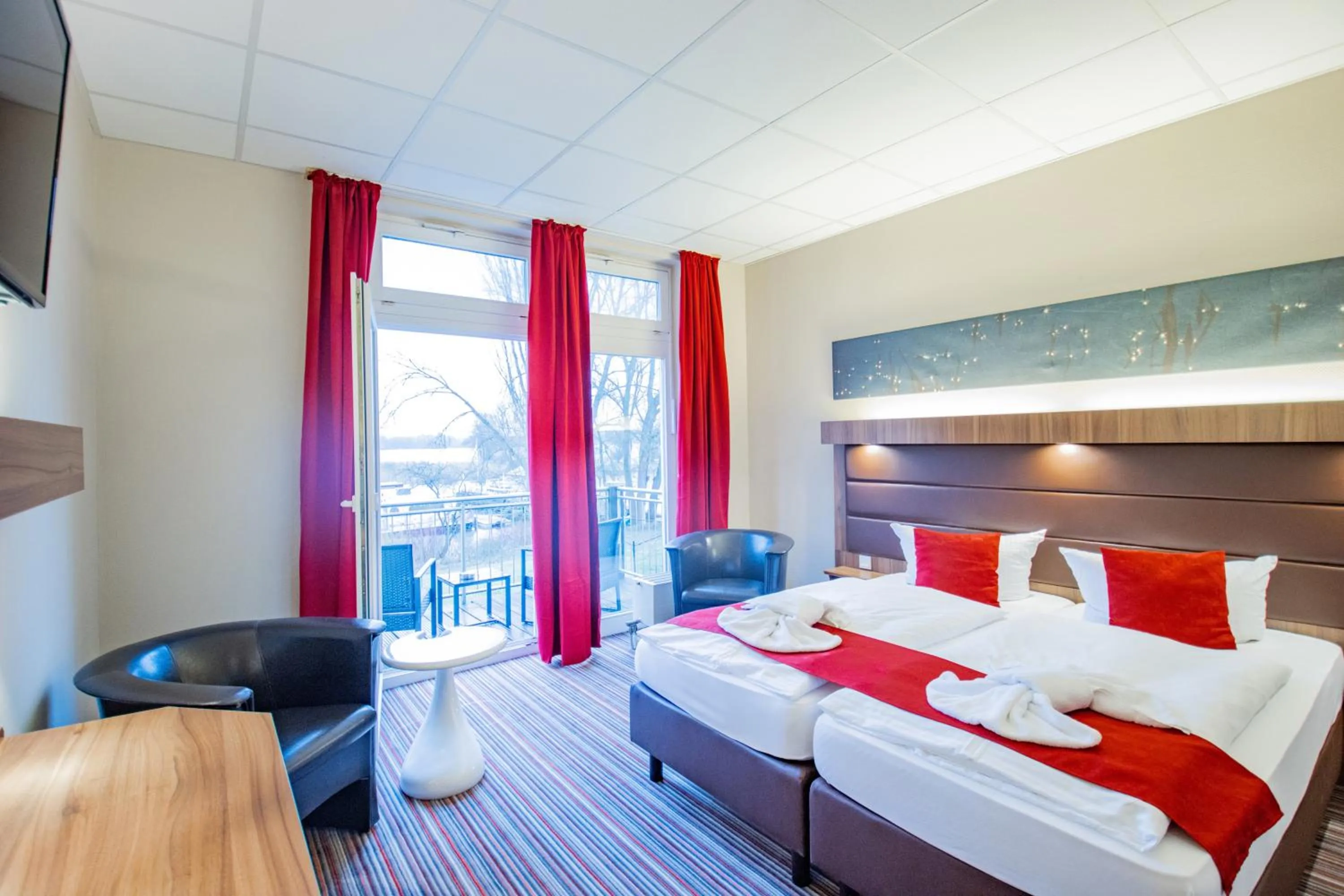 Photo of the whole room, Bed in Seehotel Brandenburg an der Havel