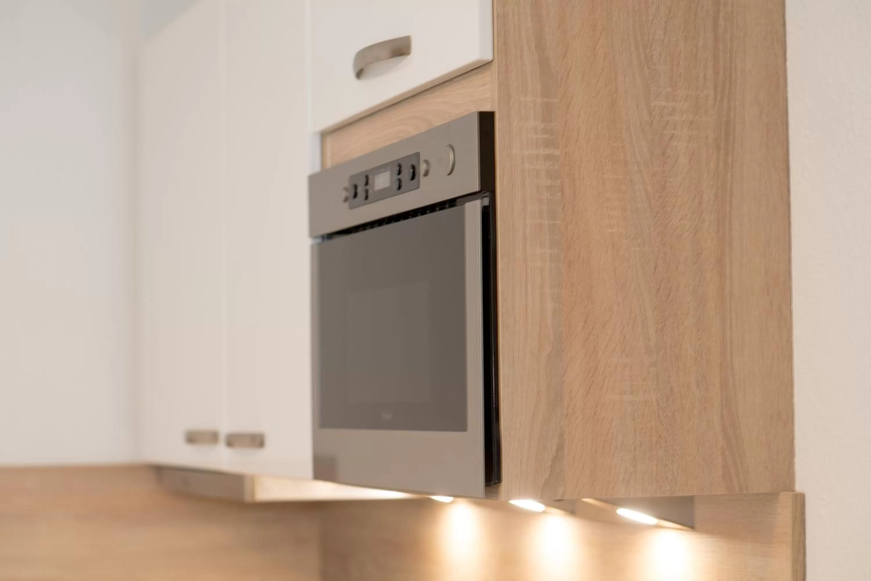 Area and facilities, TV/Entertainment Center in GLEUEL INN - digital hotel & serviced apartments & boardinghouse mit voll ausgestatteten Küchen