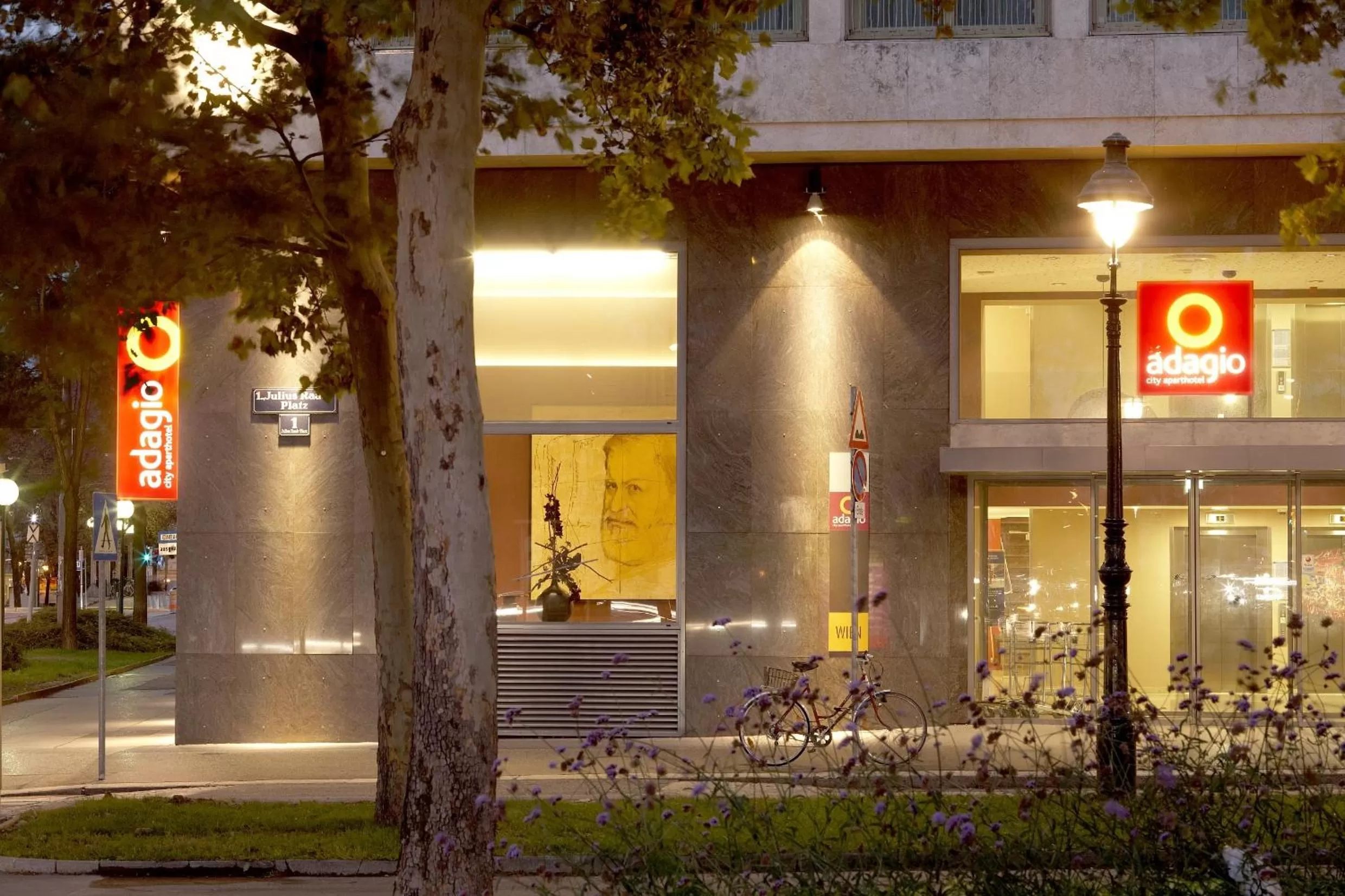 Facade/entrance in Aparthotel Adagio Vienna City