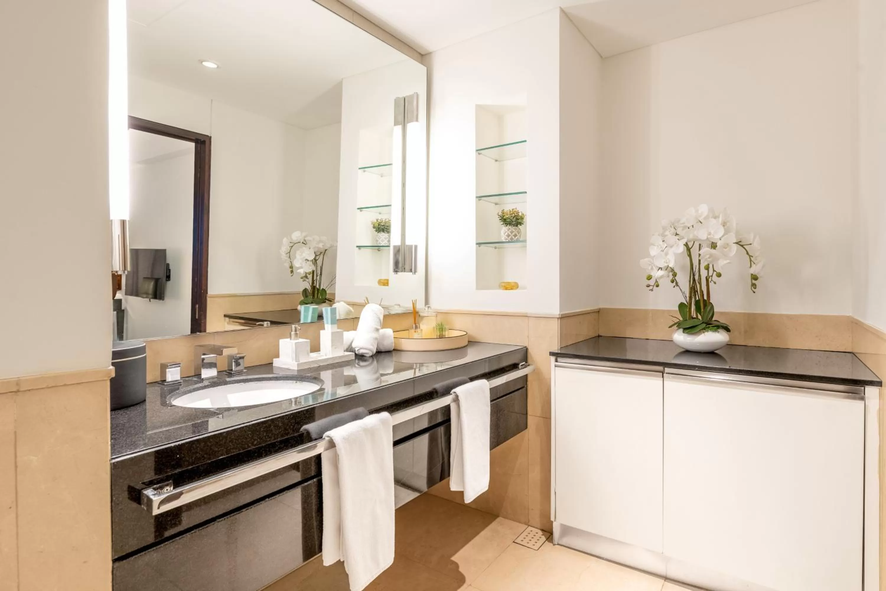 Bathroom in Emaar Residences Dubai Marina by Qstay - formerly Address Dubai Marina