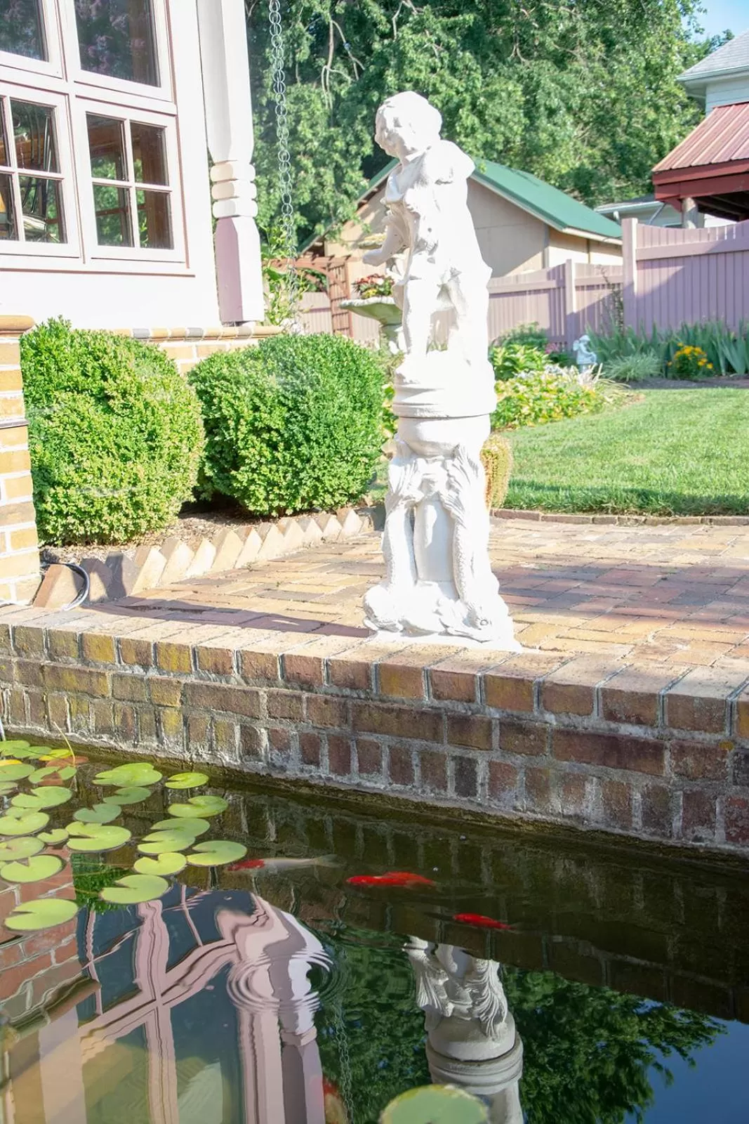 Garden in The Towers Bed & Breakfast