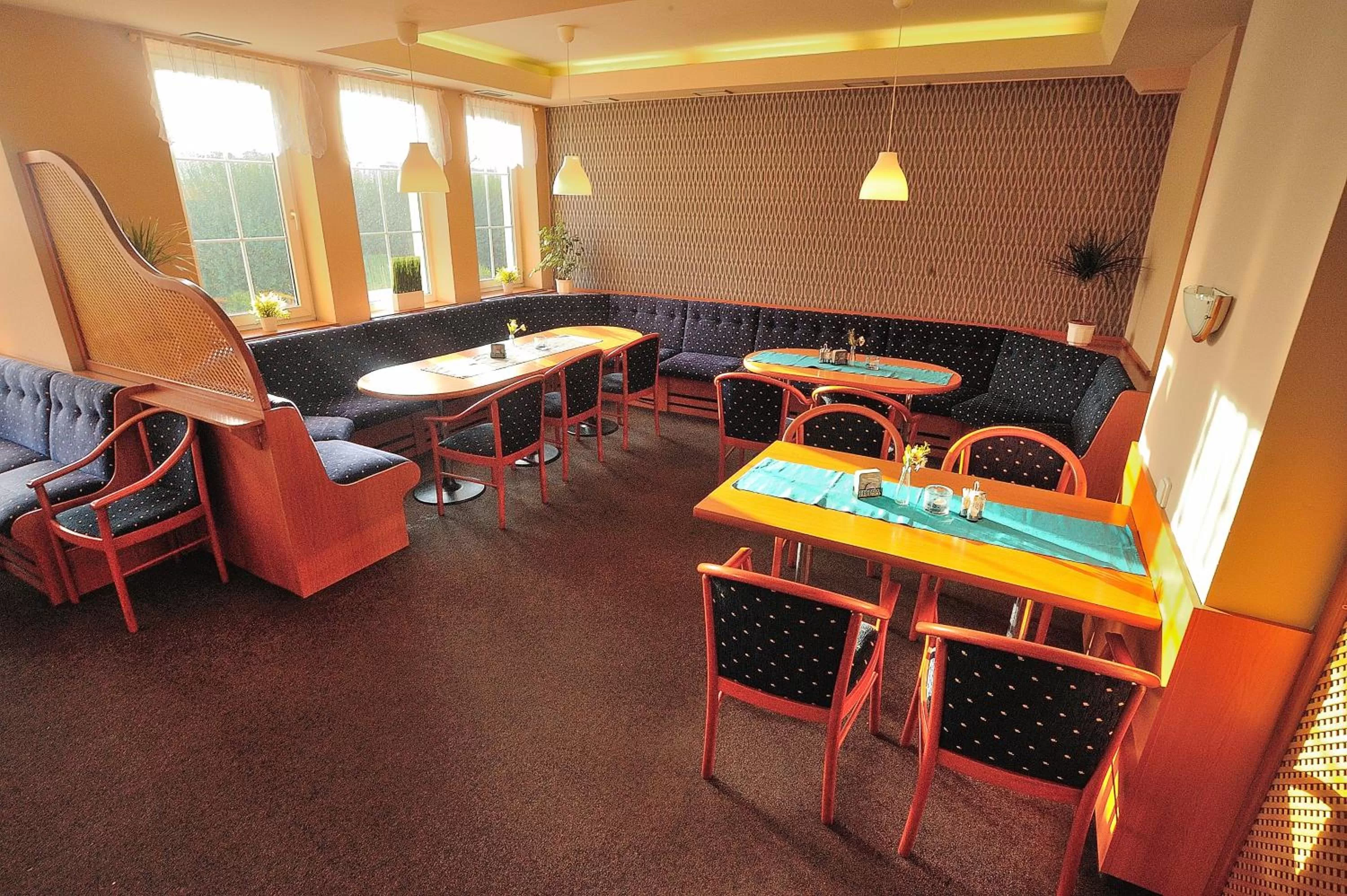 Restaurant/places to eat in Hotel Aldo