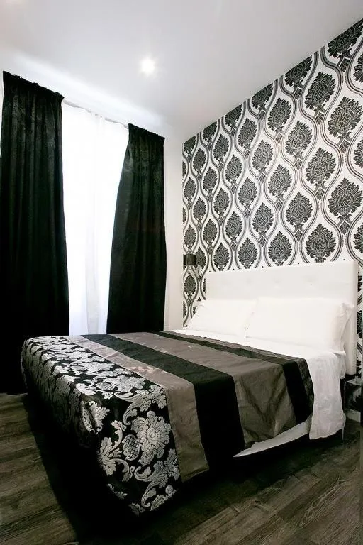 Bed in Rome Key Home