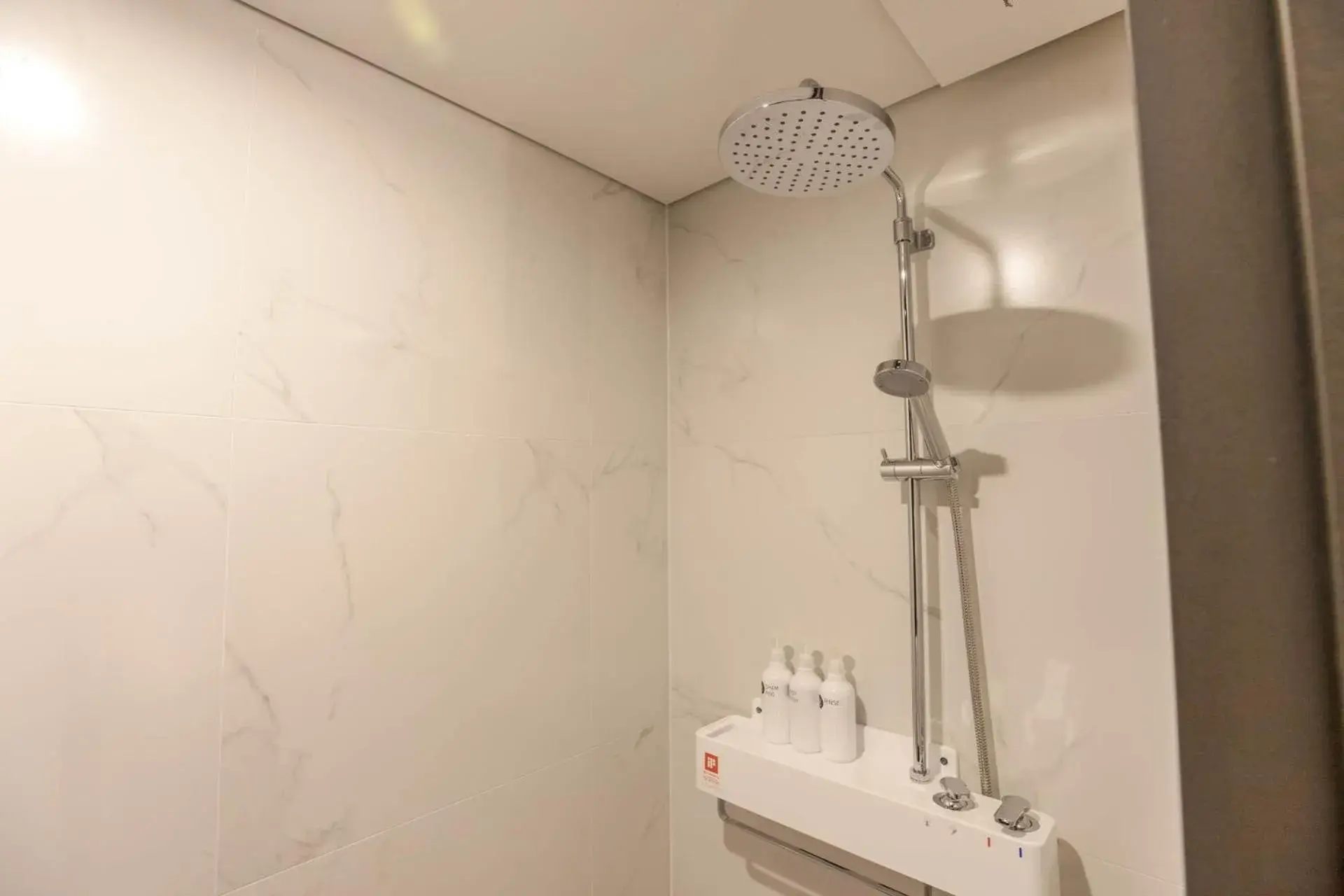 Deluxe Double Room in H hotel Gasan Deluxe Double Room in H hotel Gasan