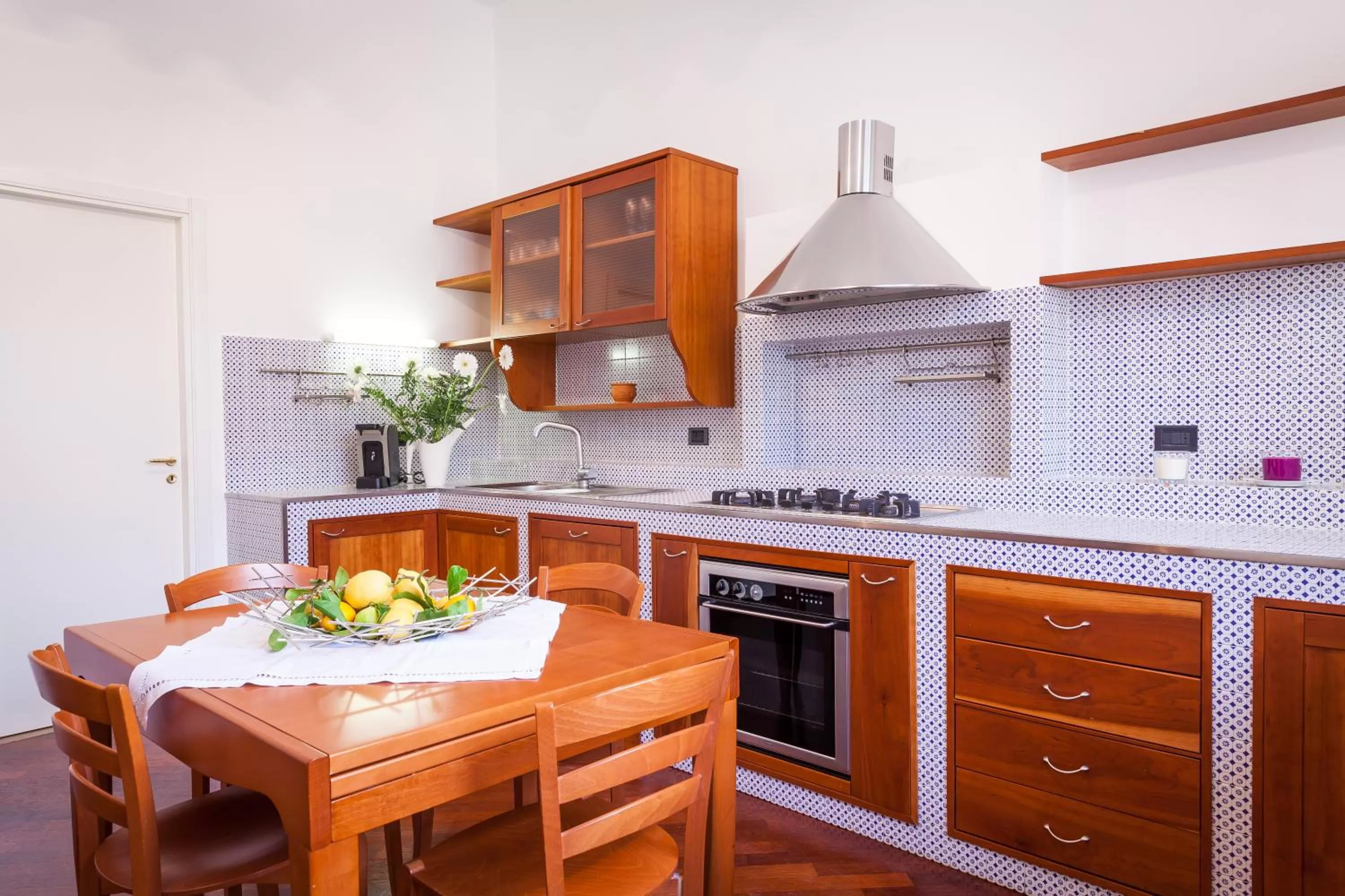 Kitchen or kitchenette in Palazzo Montalbano