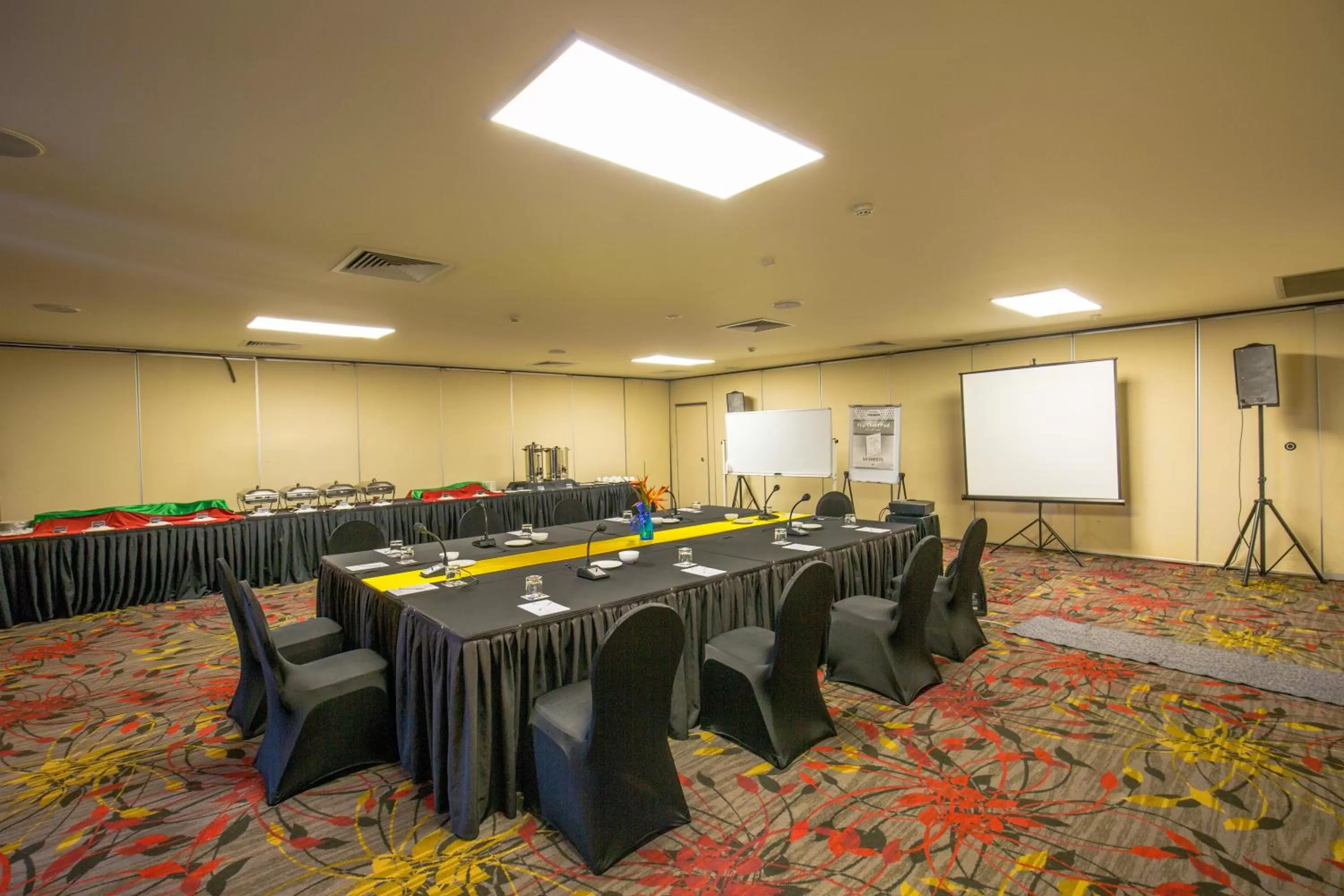 Meeting/conference room in Gateway Hotel