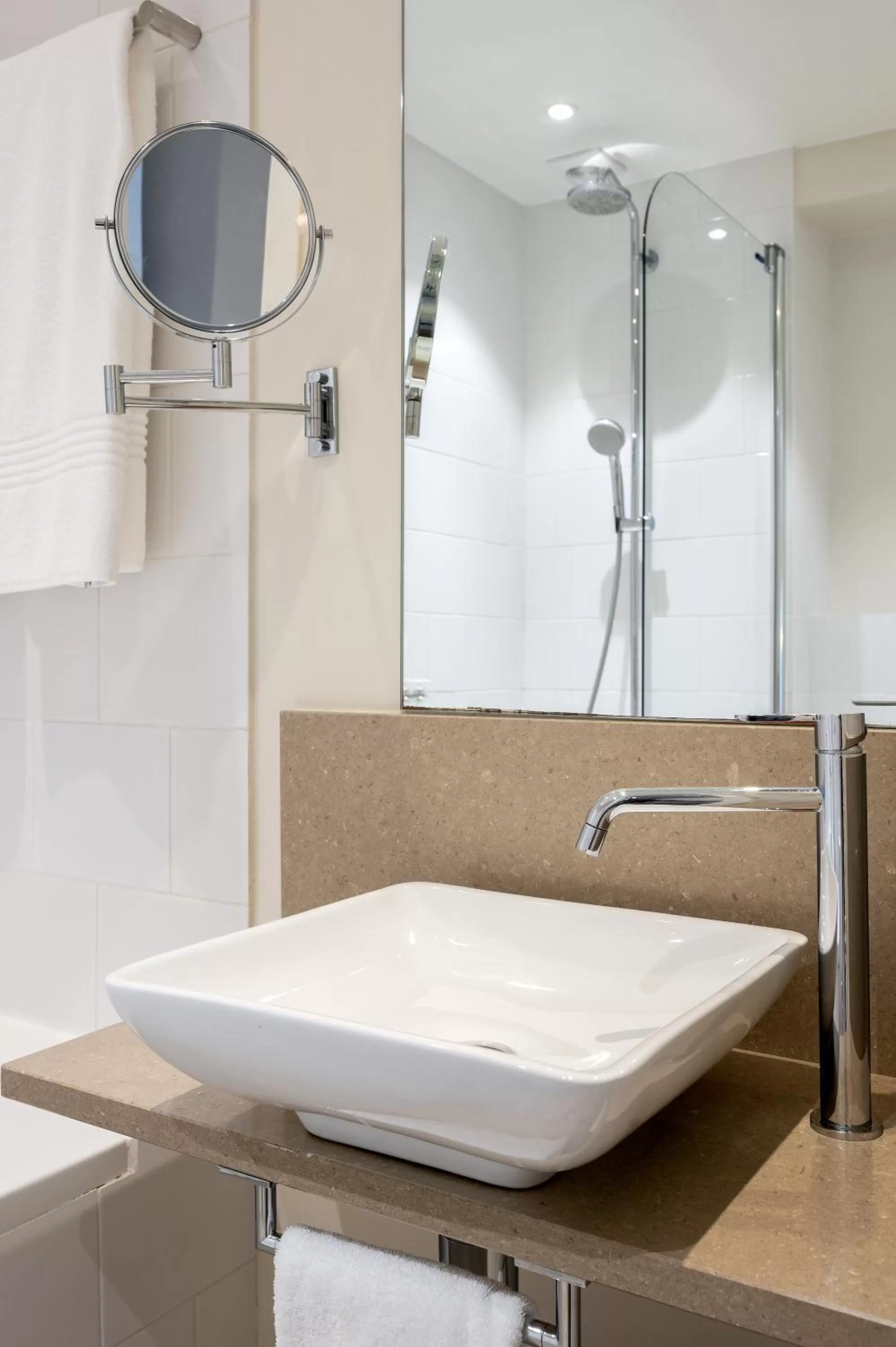 Bathroom in Hotel Made In Louise