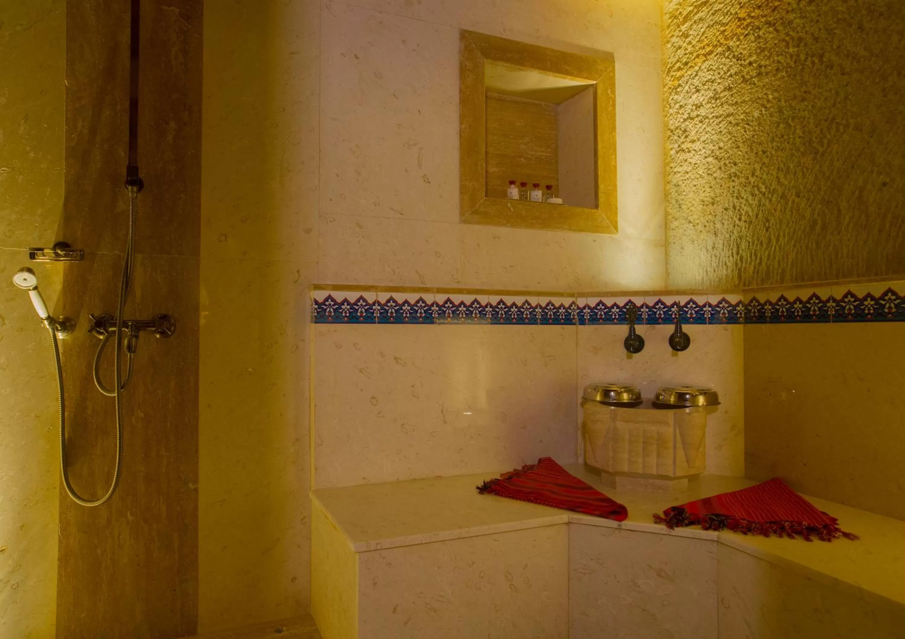 Public Bath in Kayakapi Premium Caves Cappadocia