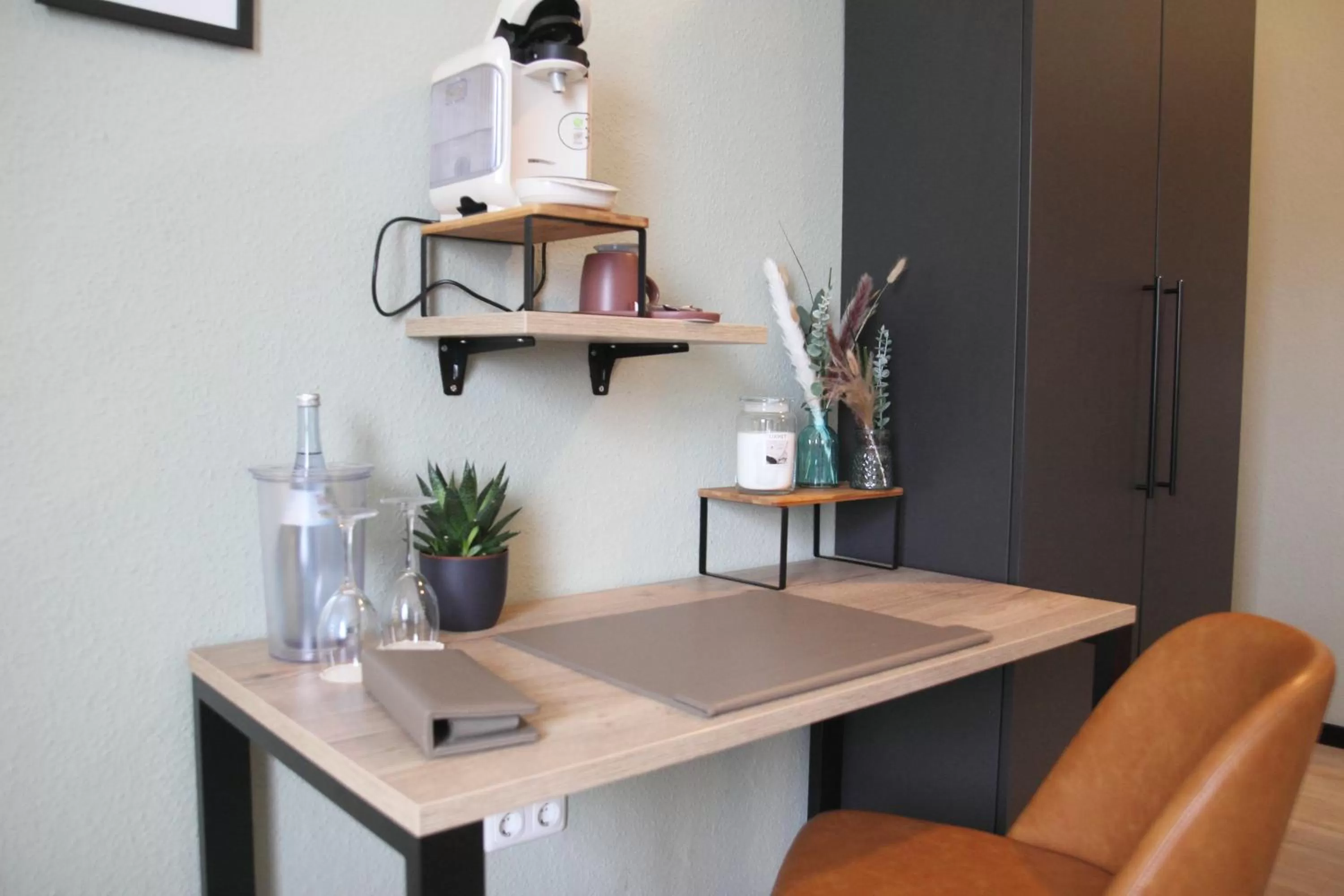 hair dresser in zeitlos Hotel und Restaurant am Fuchsbach