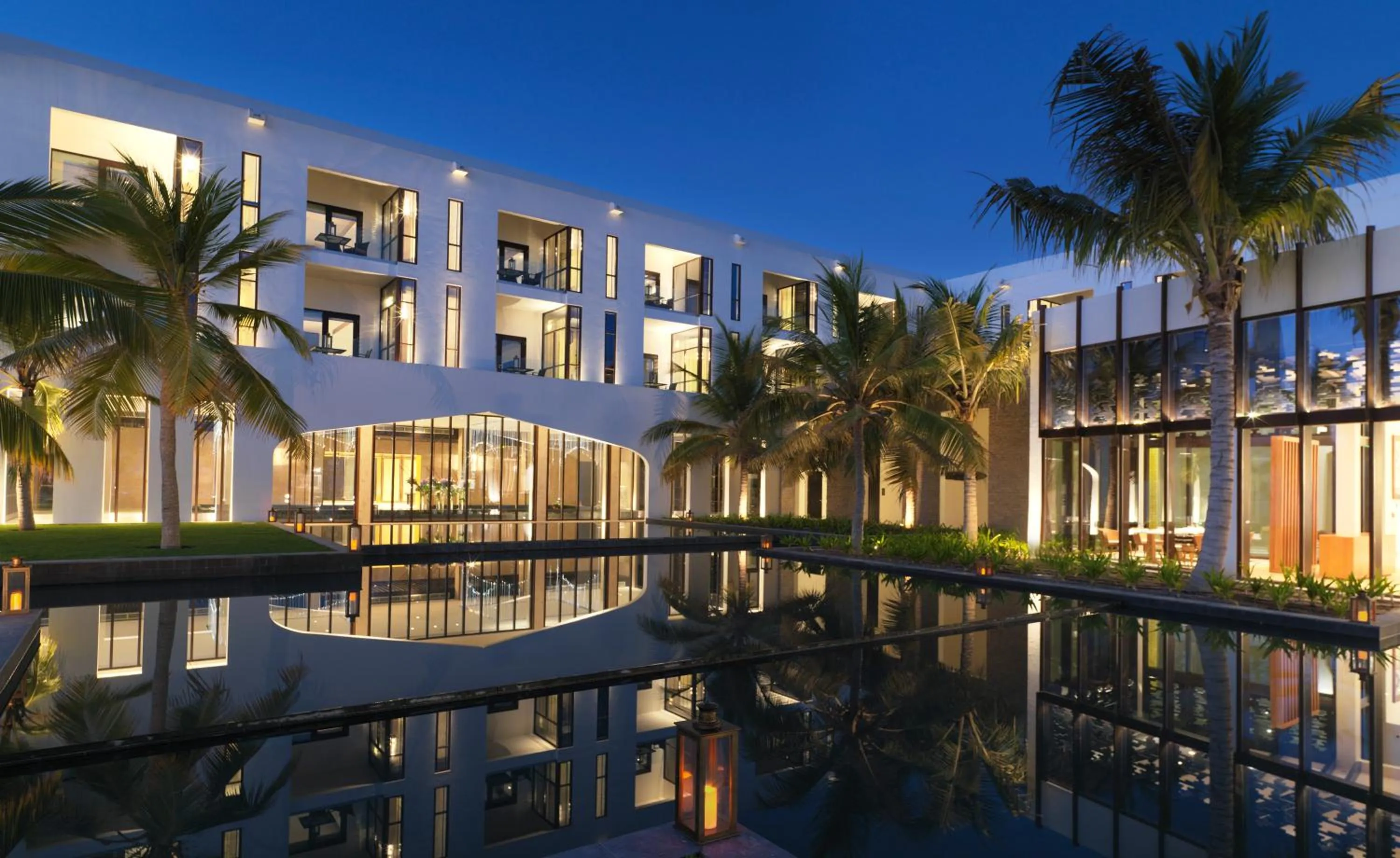 Facade/entrance in Al Baleed Resort Salalah by Anantara