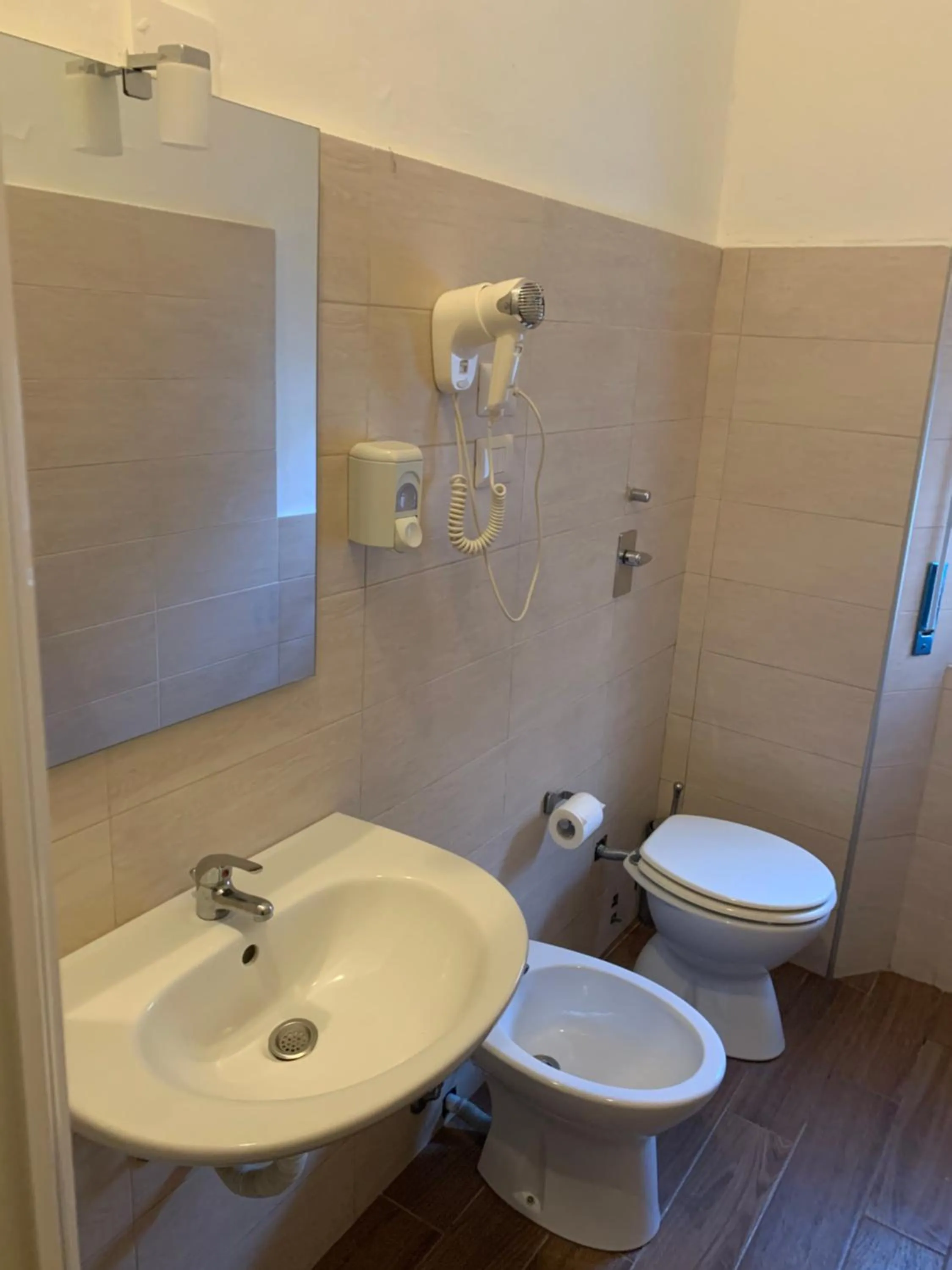 Bathroom in Albergo Corvetto Corso Lodi