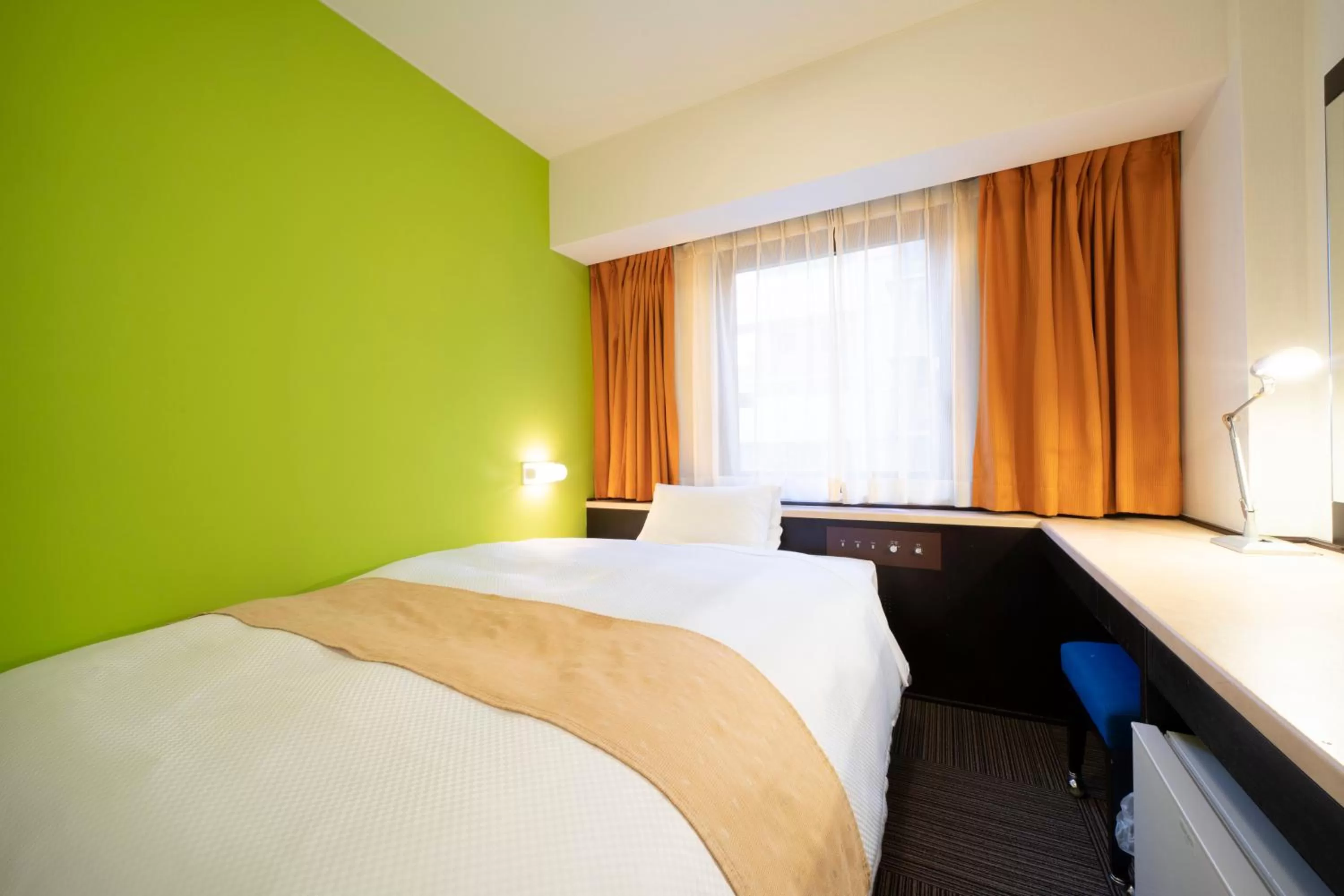 Spring, Bed in Hotel S-plus Nagoya Sakae