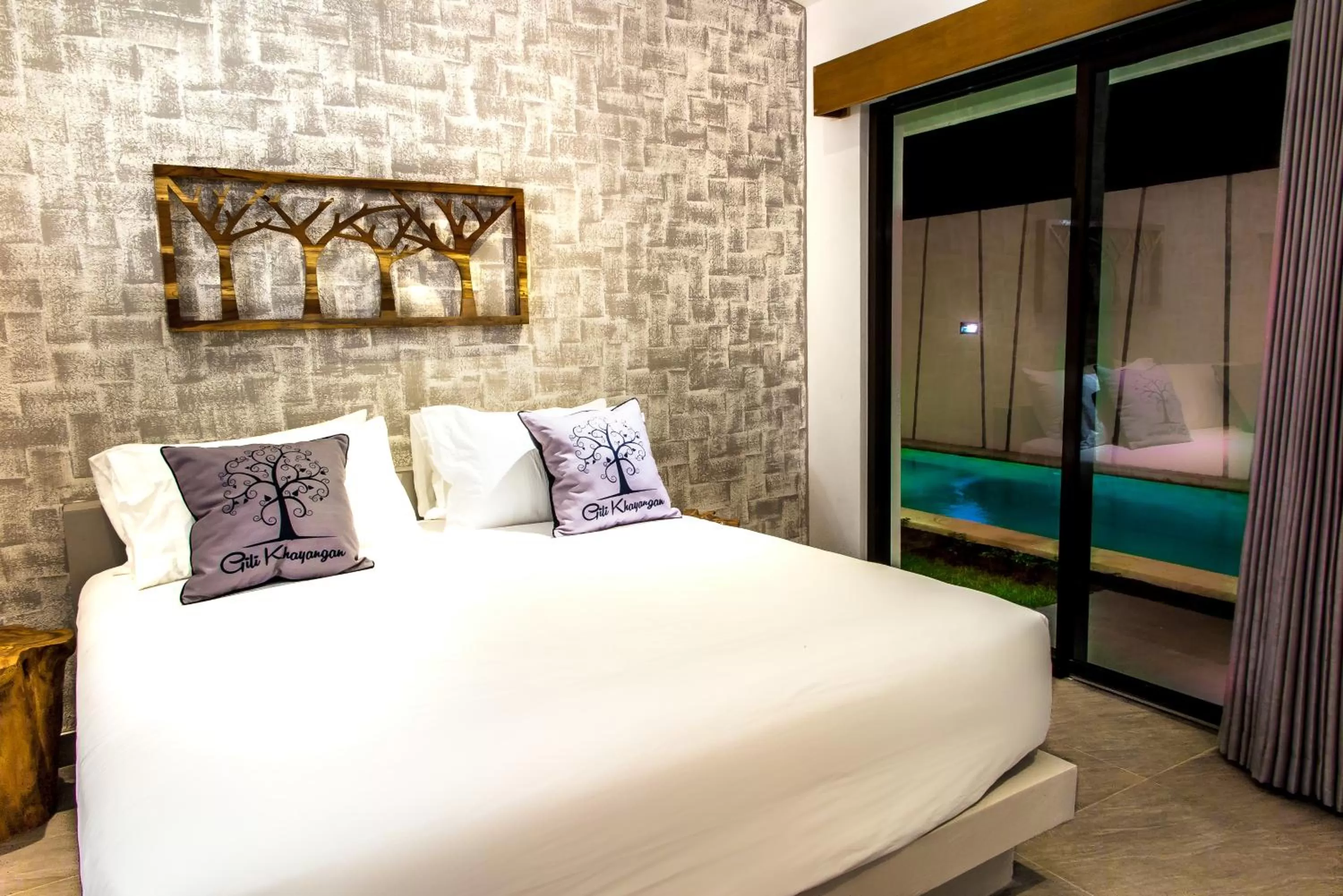 Bedroom, Bed in Gili Khayangan Villas