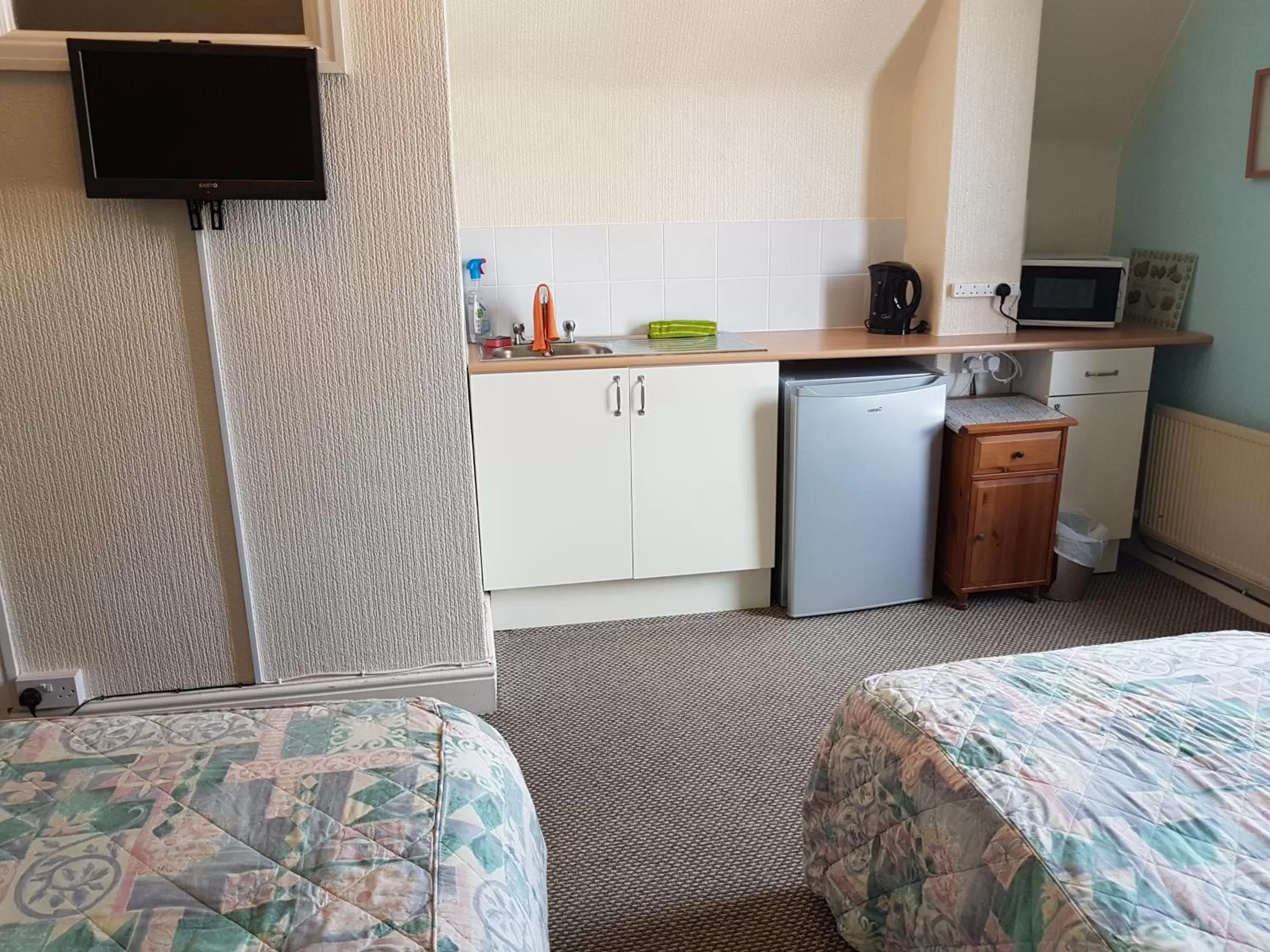 Deluxe Double Studio in Cumbria Guest House Deluxe Double Studio in Cumbria Guest House