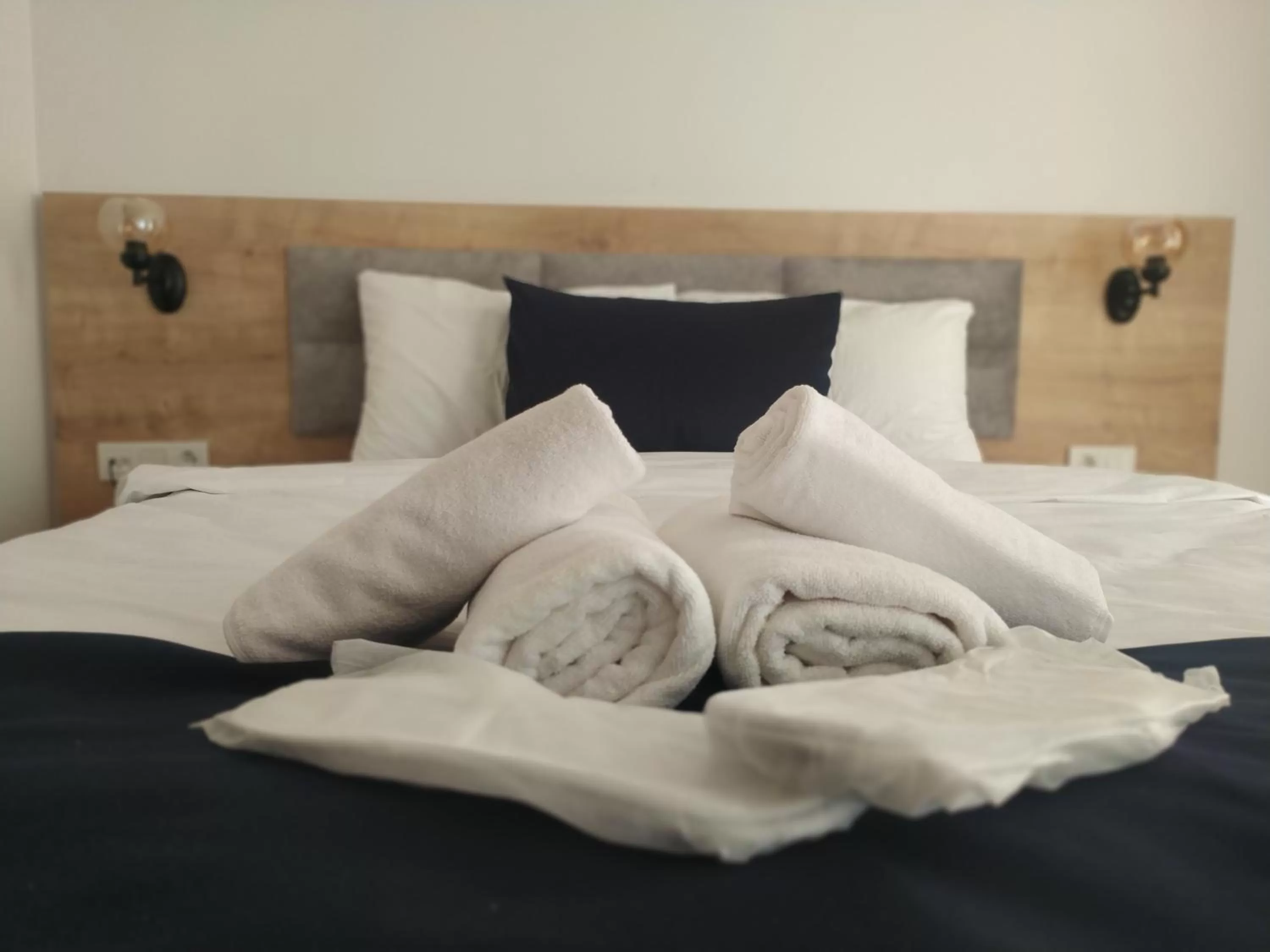 Bed in Golden Street Hotel