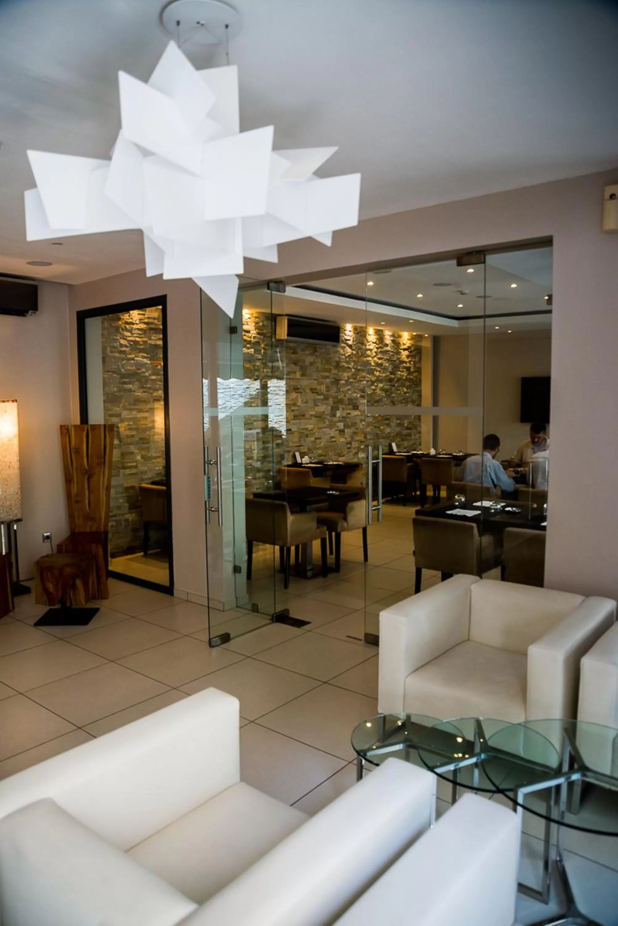Restaurant/places to eat in Rysara Hotel